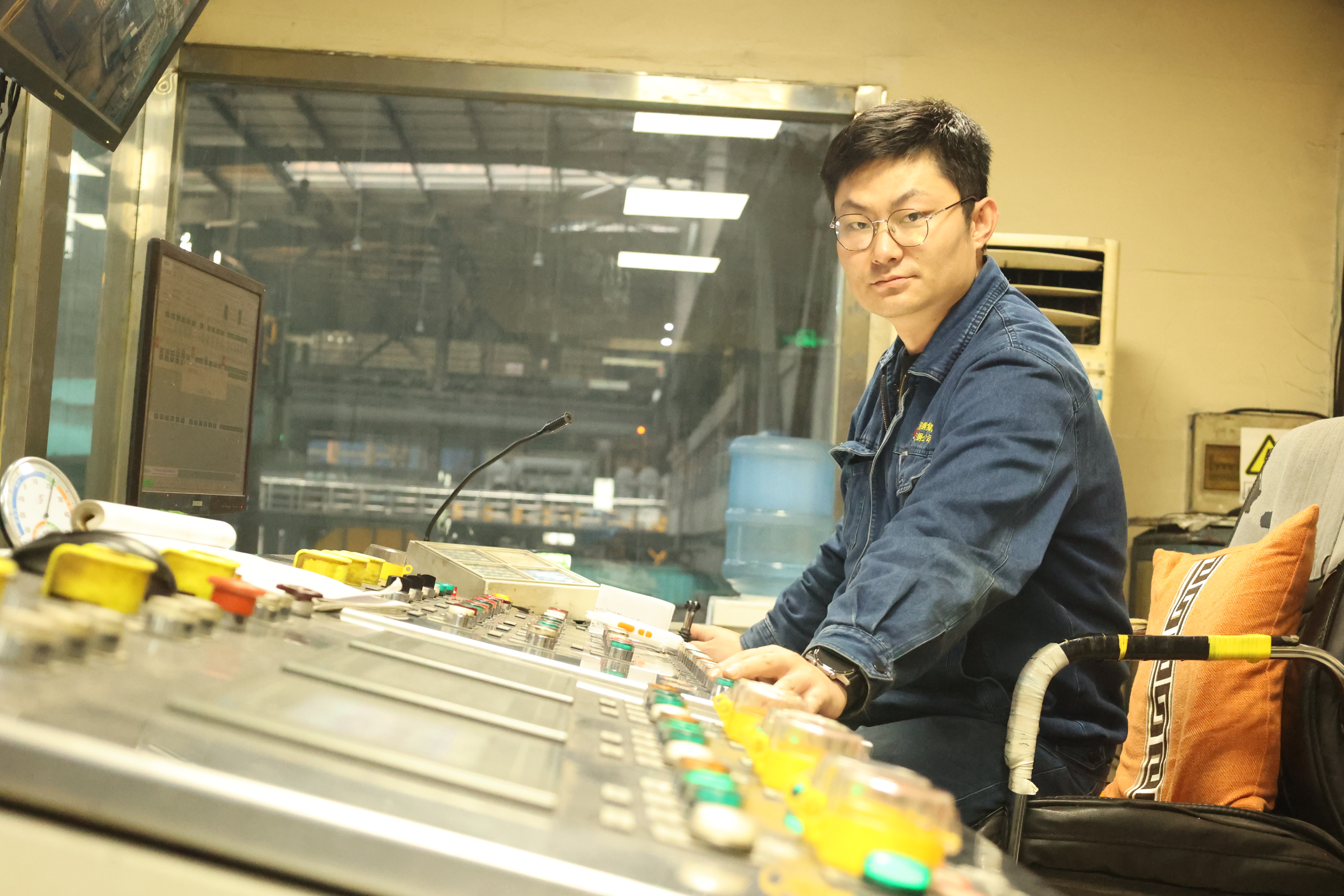 瞧！他們是全能的“馴龍戰(zhàn)士”