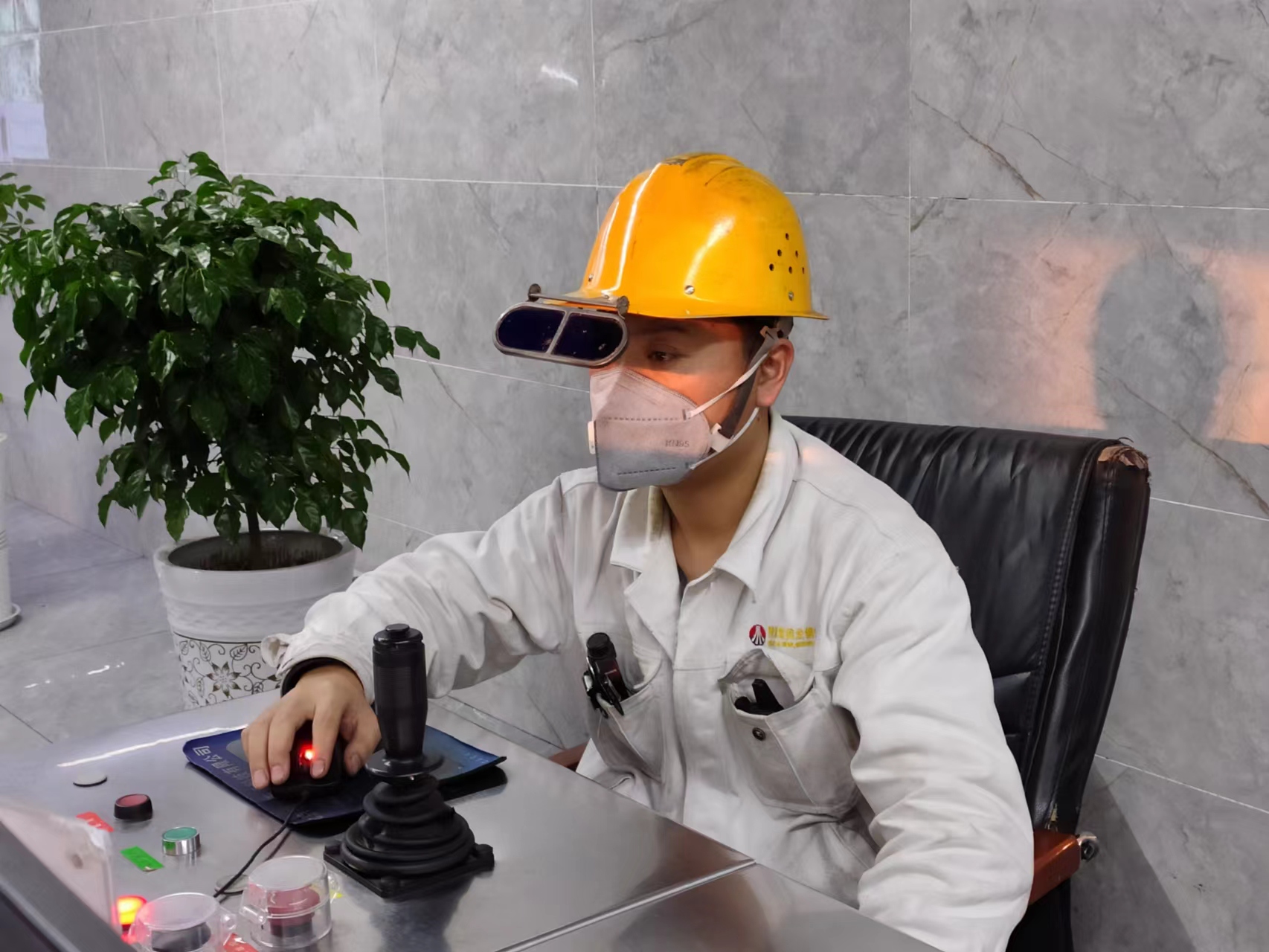 這個爐長，好樣的！