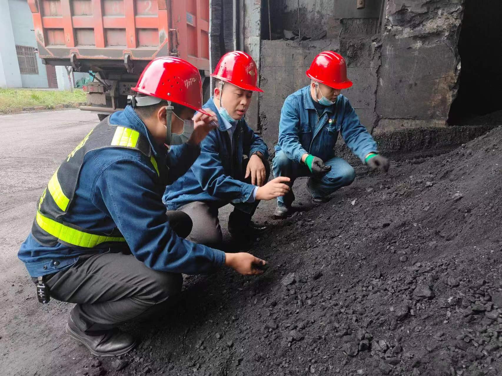 漢鋼公司紀委強化監(jiān)督檢查 護航公司重點工作落地有效