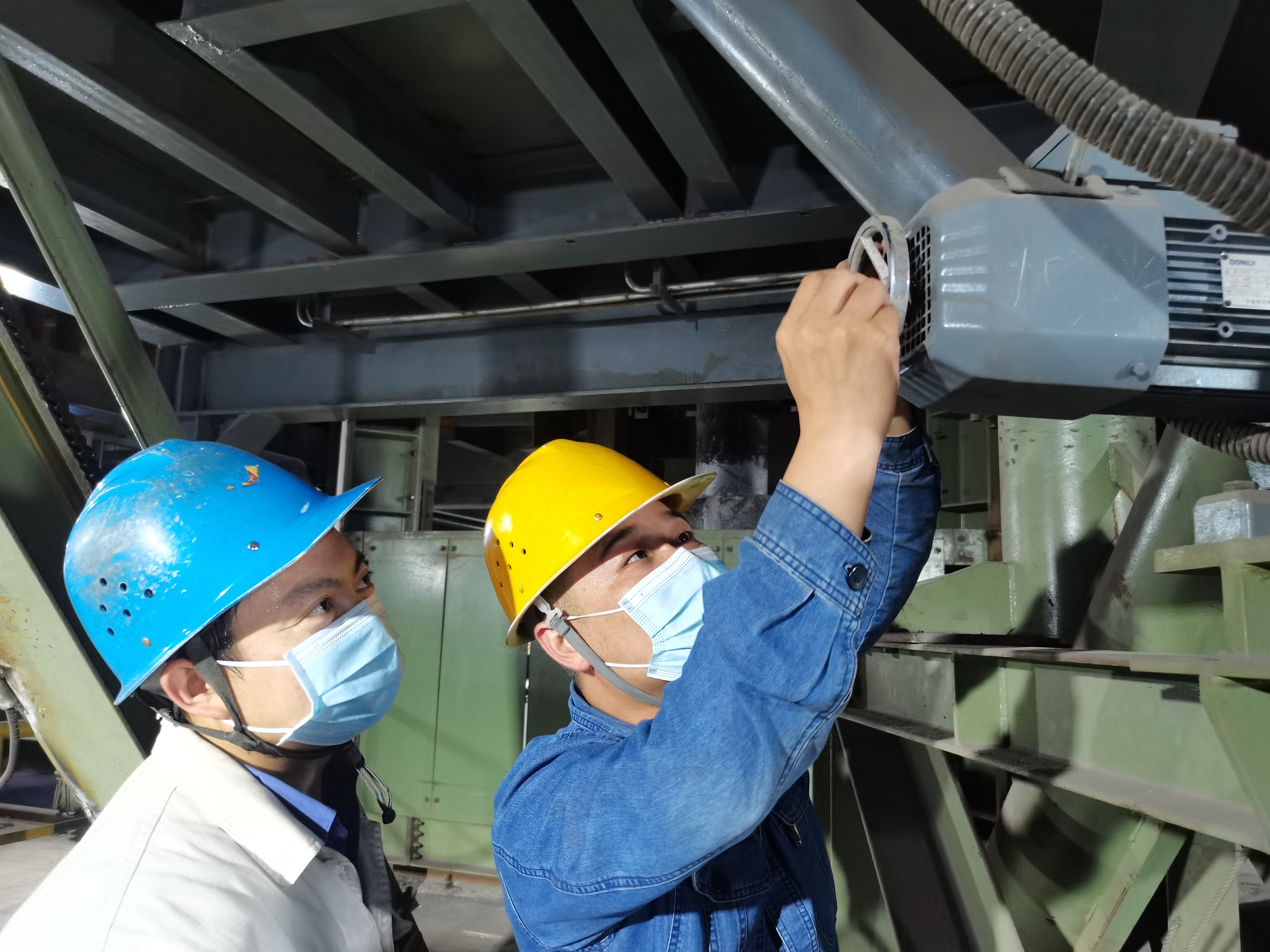 筑牢思想“防線” 堅(jiān)守安全“底線”