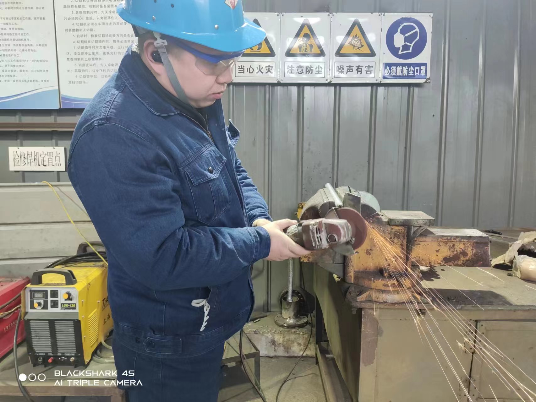 一顆平凡的“螺絲釘”
