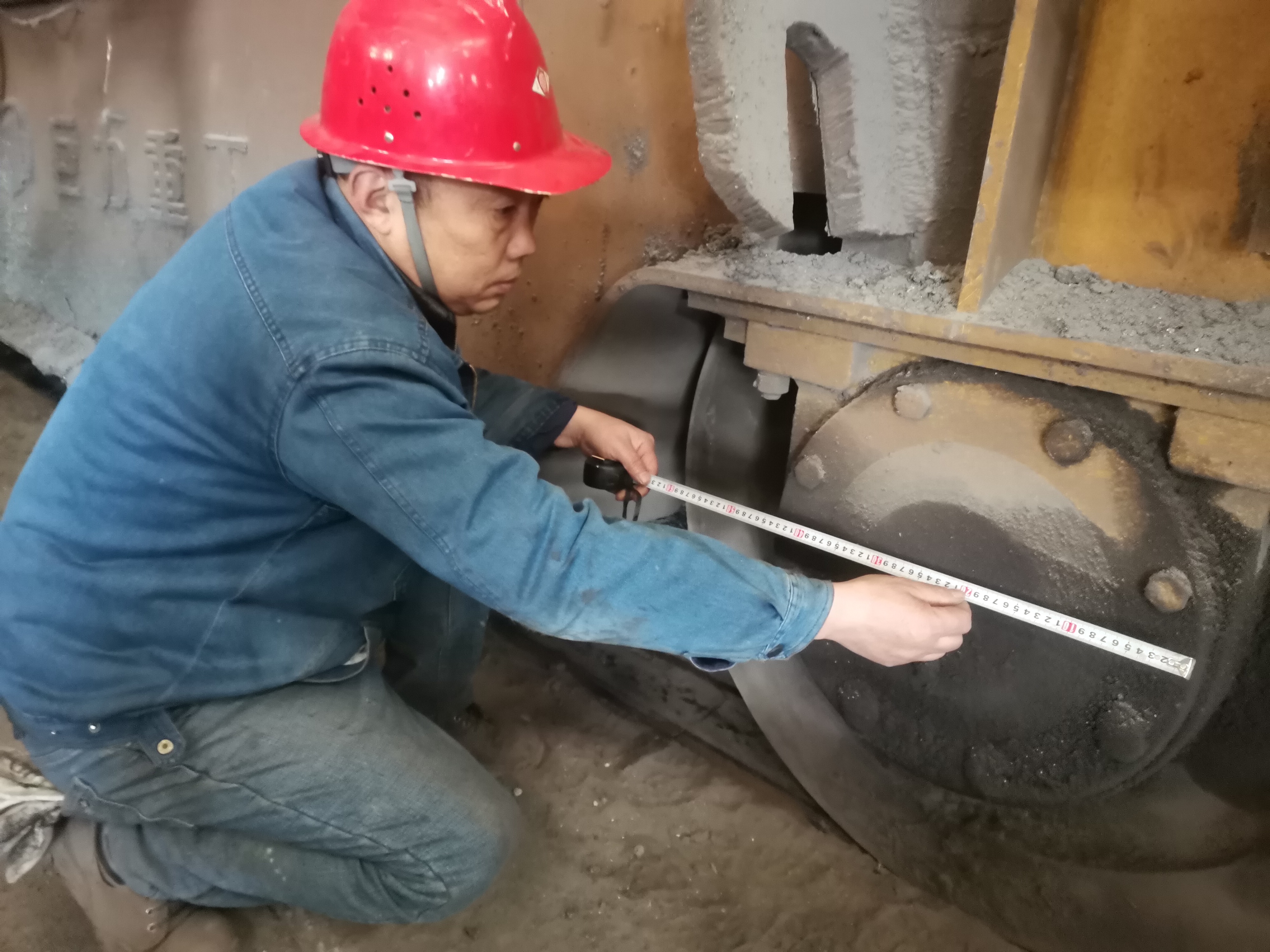 鋼城“鐵大夫”