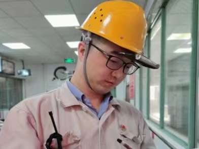 傾心傾力“育青” “乘風(fēng)”成長成才