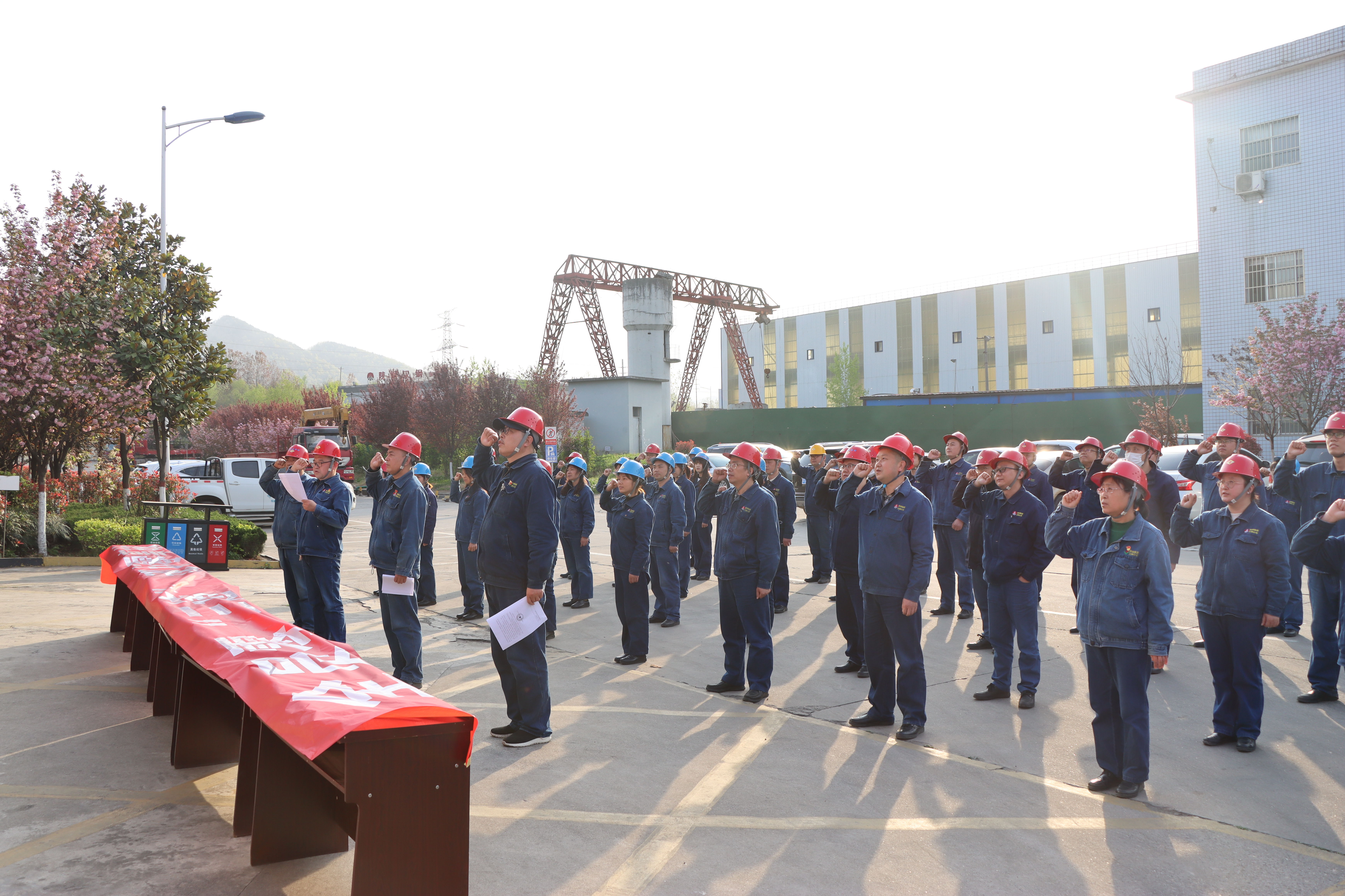 夯實(shí)管理“基礎(chǔ)樁” 構(gòu)砌安全“承重墻”