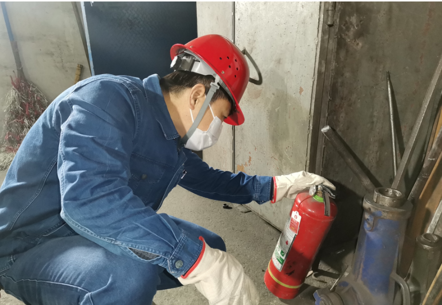 黨建領(lǐng)航風(fēng)帆勁 弛而不息強作風(fēng)