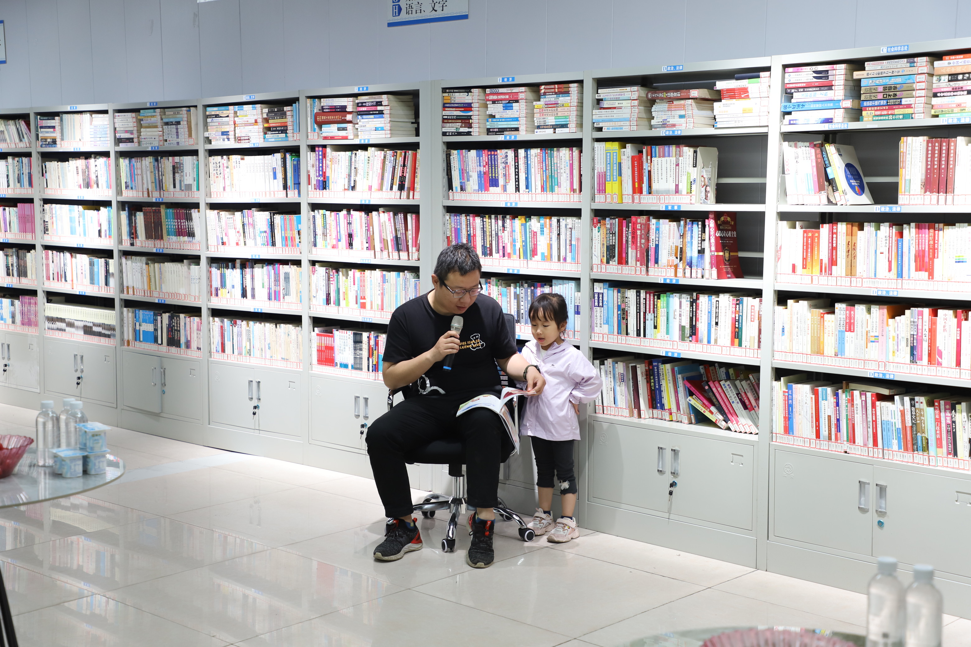 童年有書 未來有夢(mèng)！漢鋼公司機(jī)關(guān)工會(huì)開展親子閱讀分享交流活動(dòng)