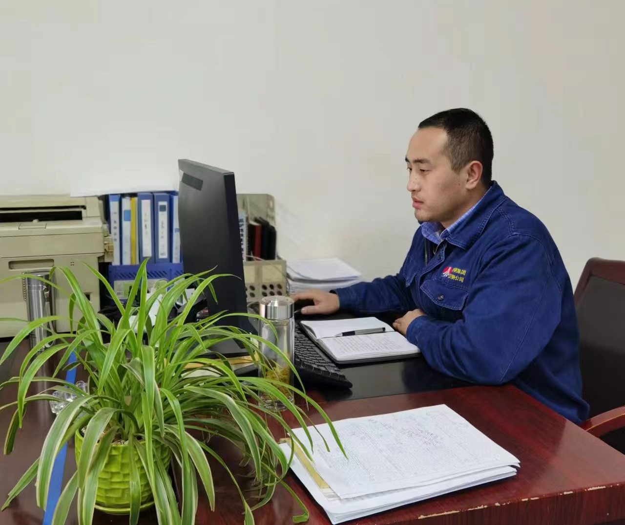 瞧瞧這位百煉成鋼的創(chuàng)新能手