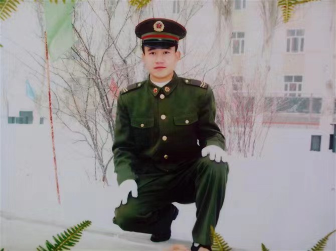 沒(méi)錯(cuò)！這就是我心中軍人的樣子