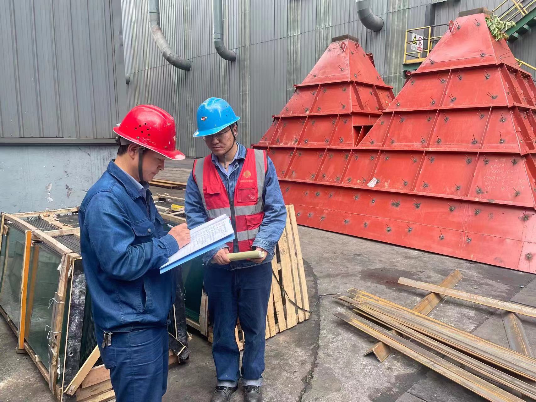 鋼鐵精神在一線接力傳承