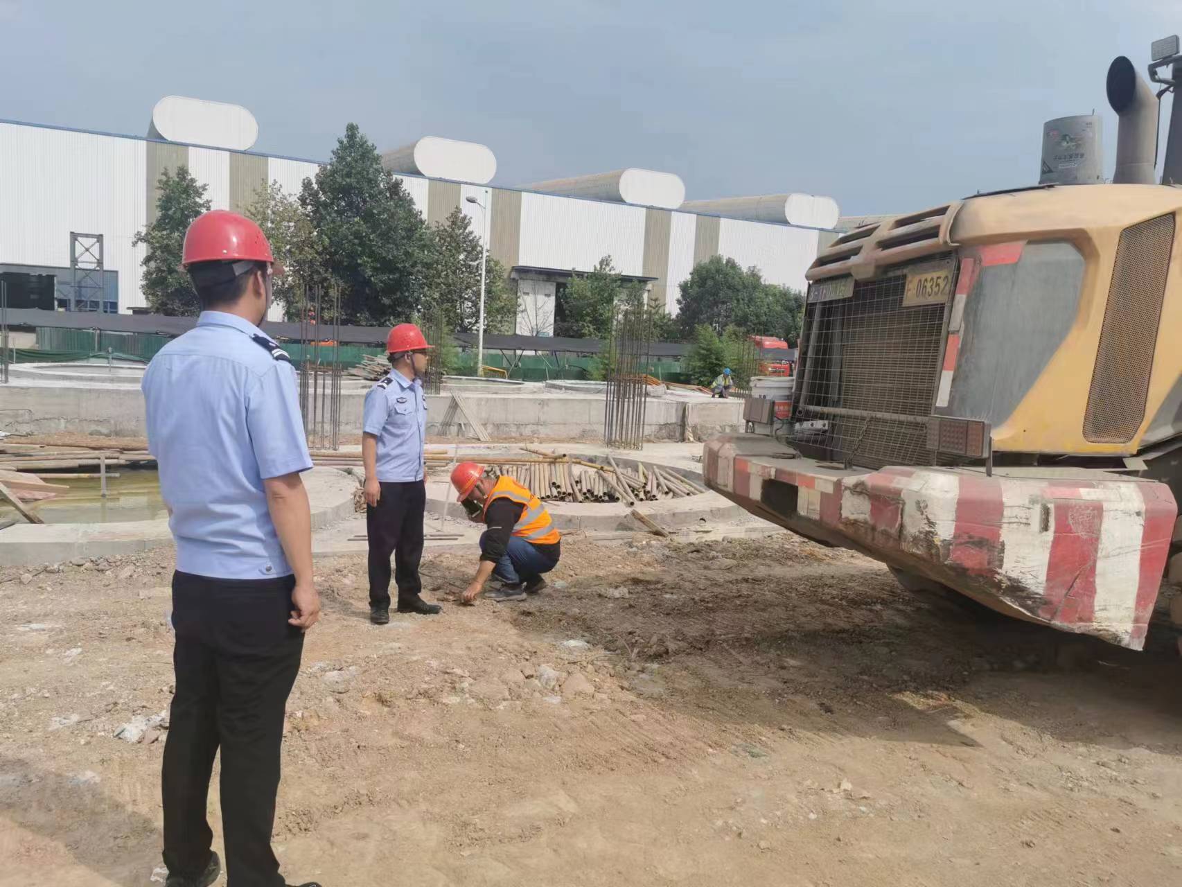 織密“三張網(wǎng)” 筑牢交通安全“銅墻鐵壁”