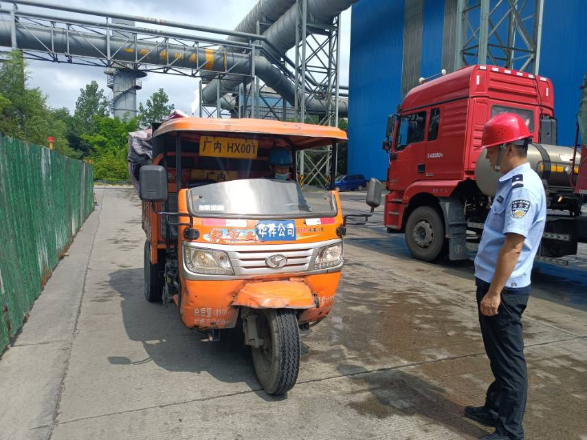 織密“三張網(wǎng)” 筑牢交通安全“銅墻鐵壁”