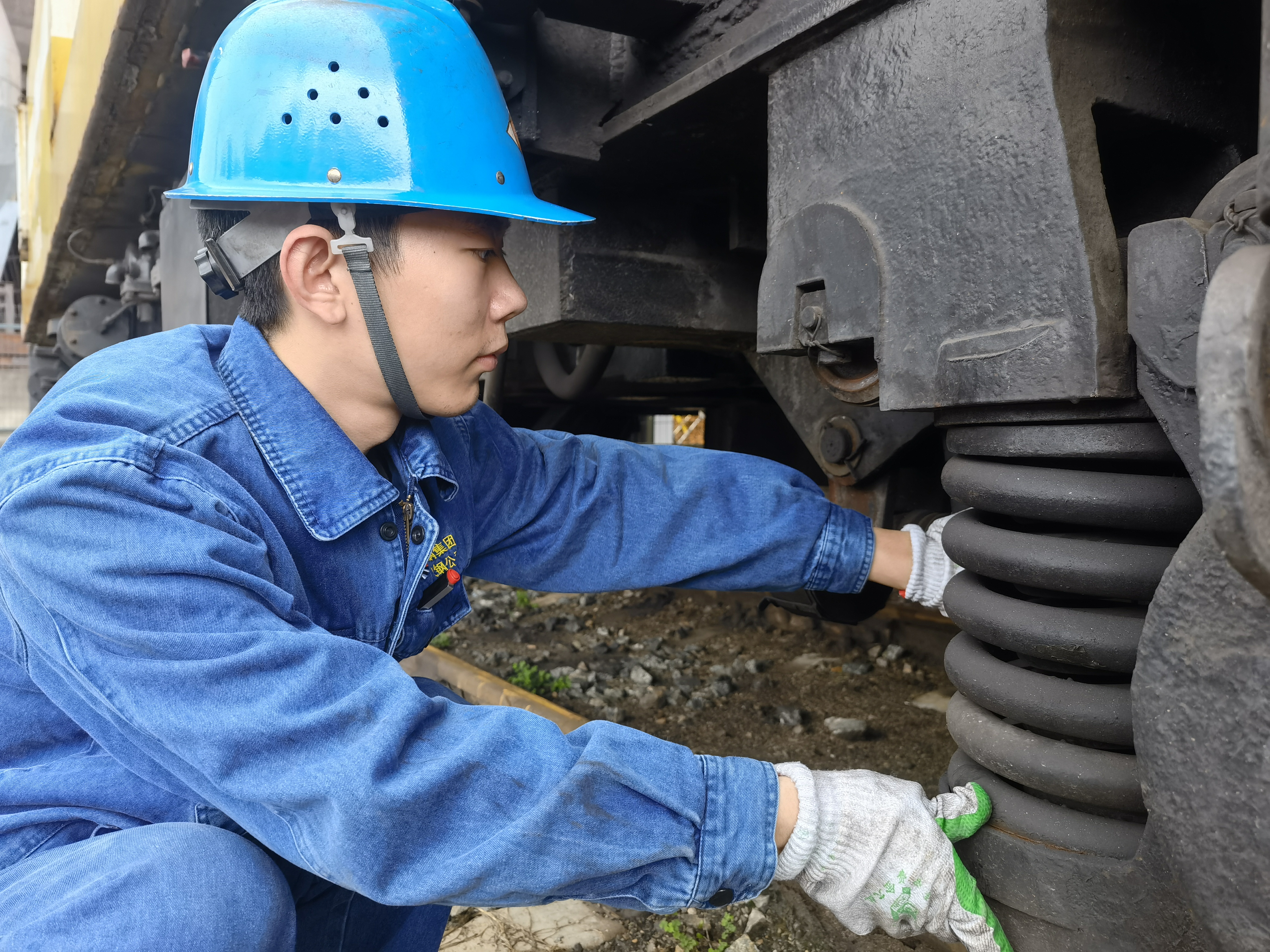 沖刺“下半程” 跑出安全“加速度”