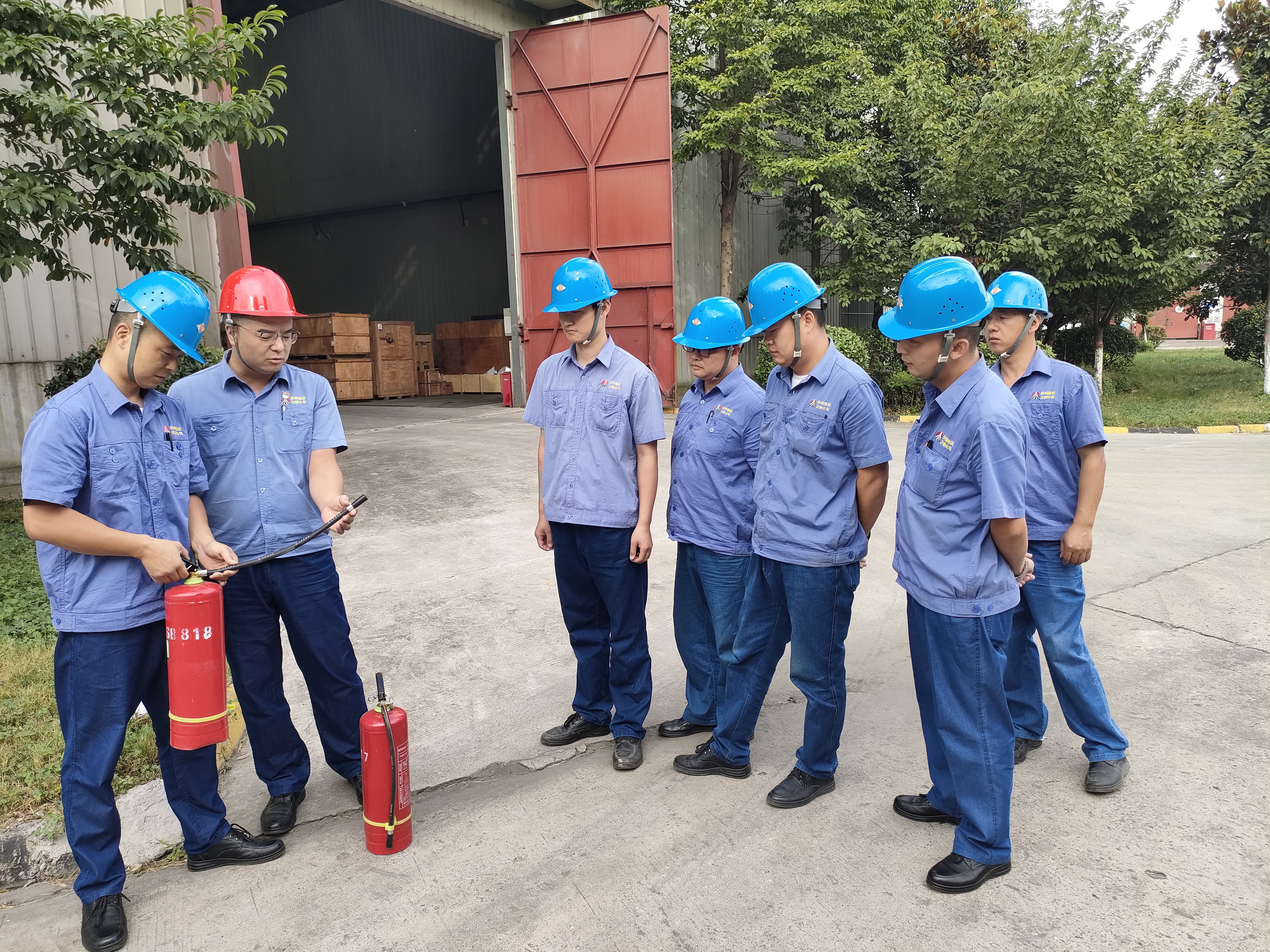 立足“嚴(yán)、細(xì)、實(shí)”，擰緊安全管理閥