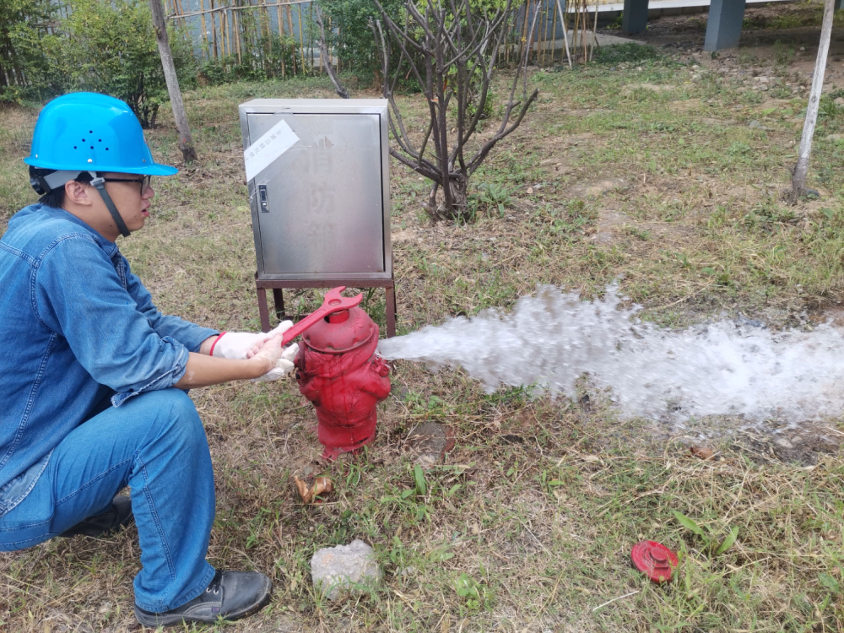 巧花“小心思”寫好安全生產(chǎn)“大文章”
