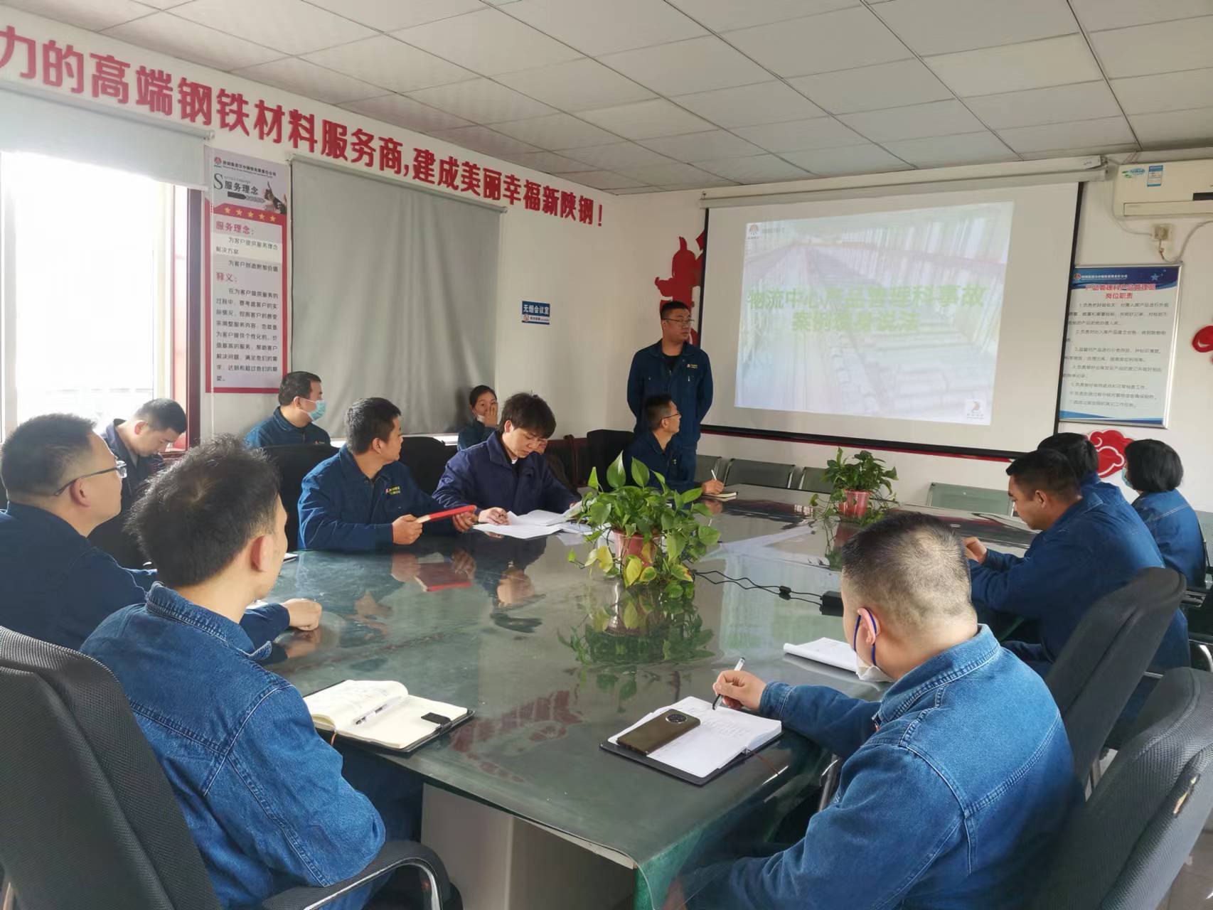 巧花“小心思”寫好安全生產(chǎn)“大文章”