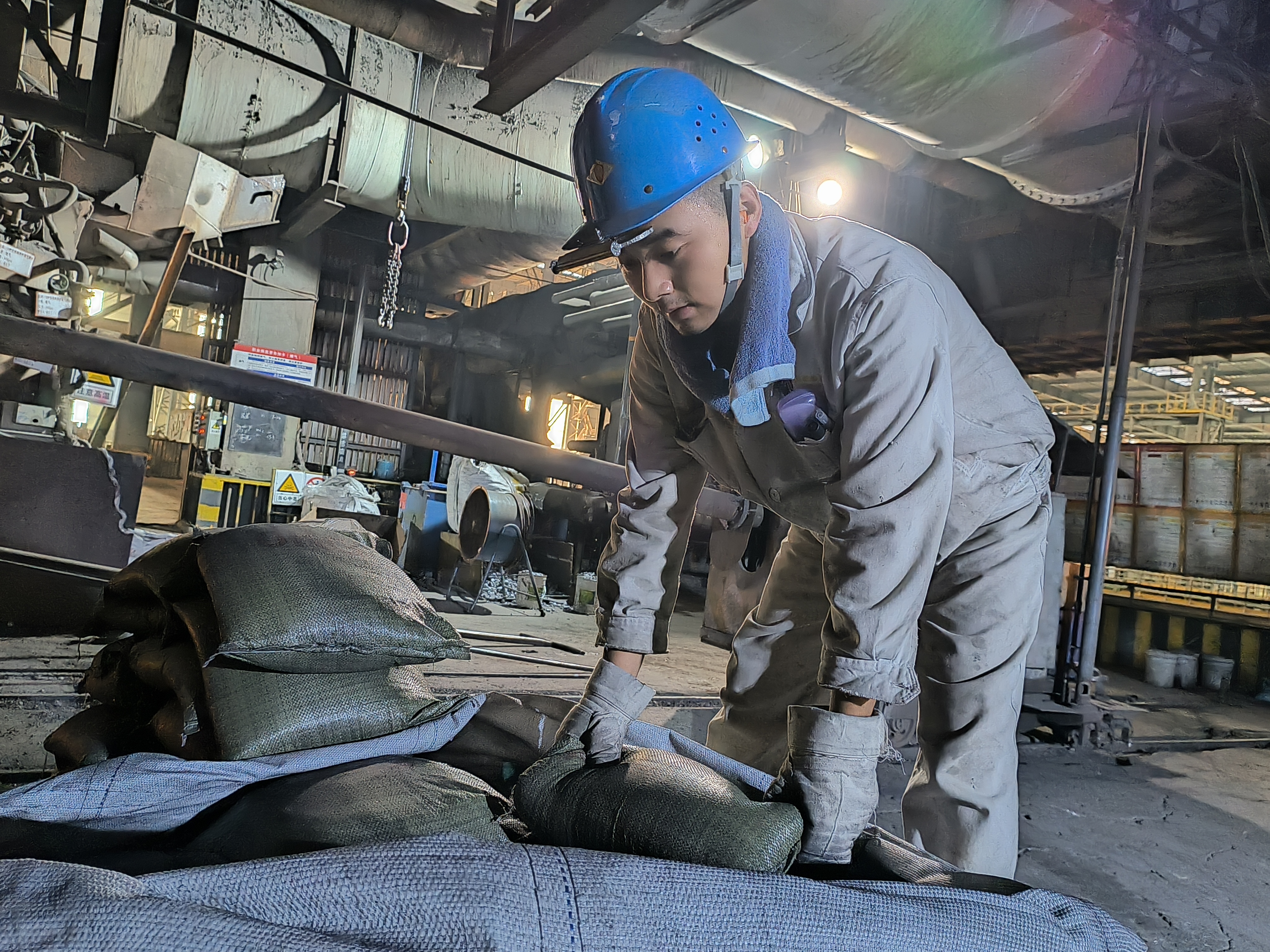 “三色交織”共繪安全生產(chǎn)新畫卷