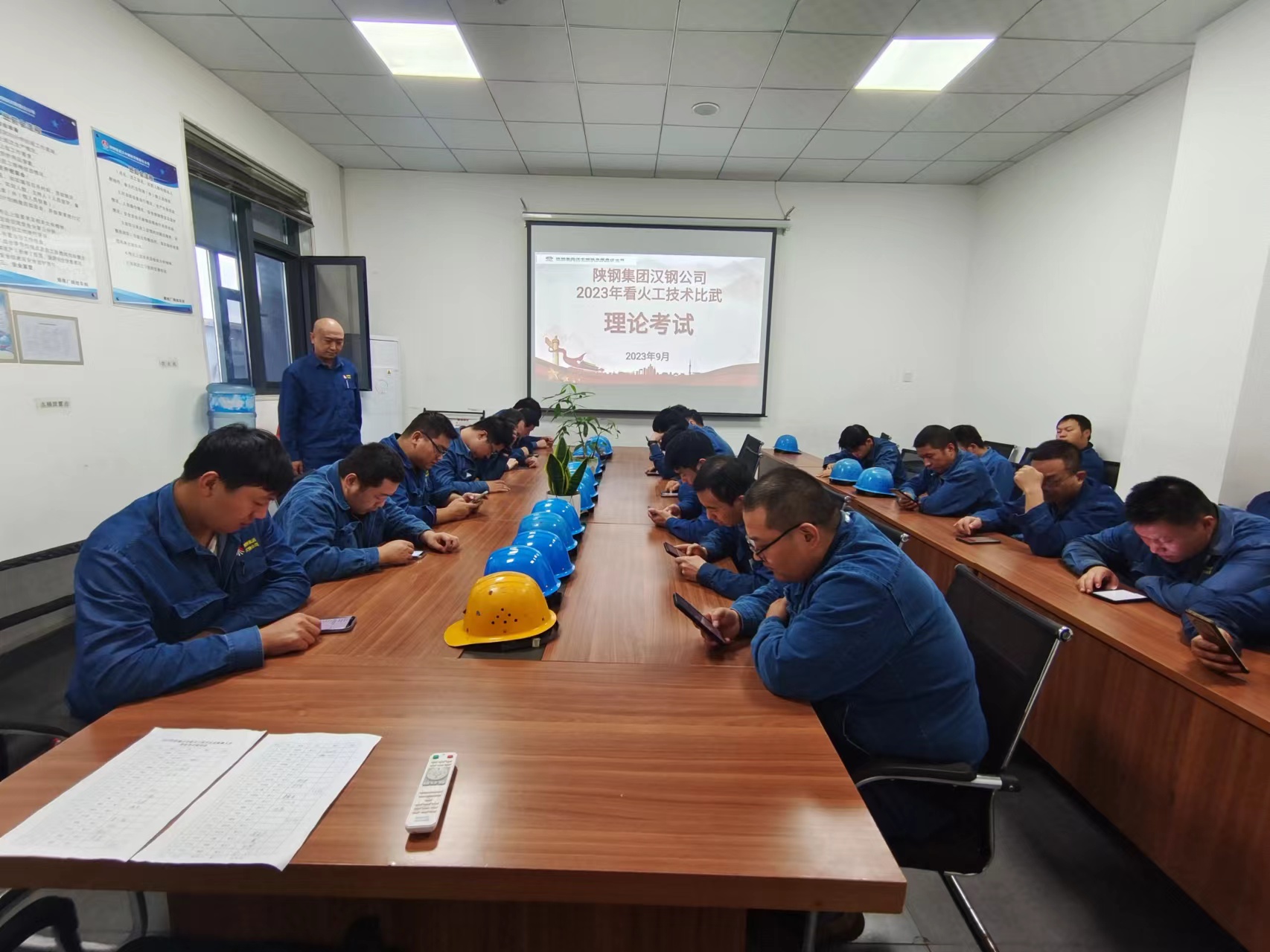 抓好人才引育  激活發(fā)展動(dòng)力