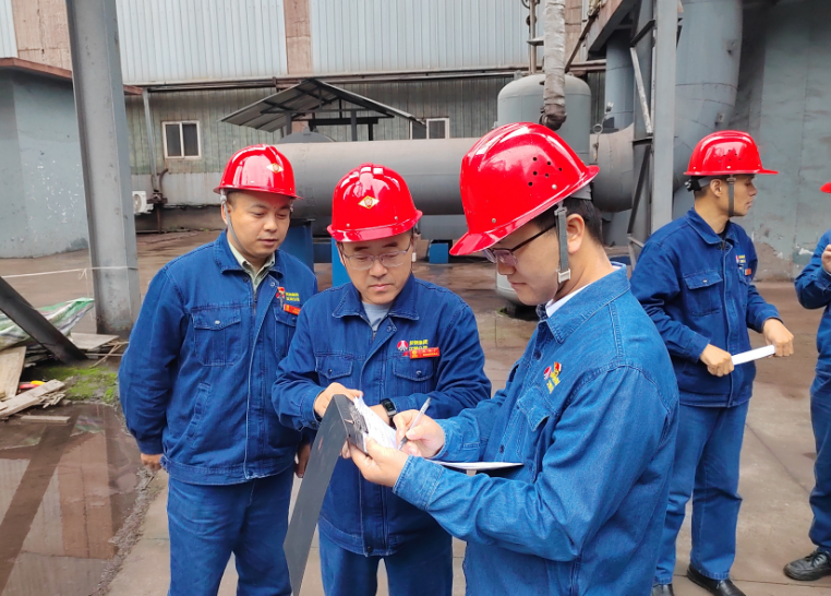 王奎帶隊(duì)開展節(jié)中安全檢查