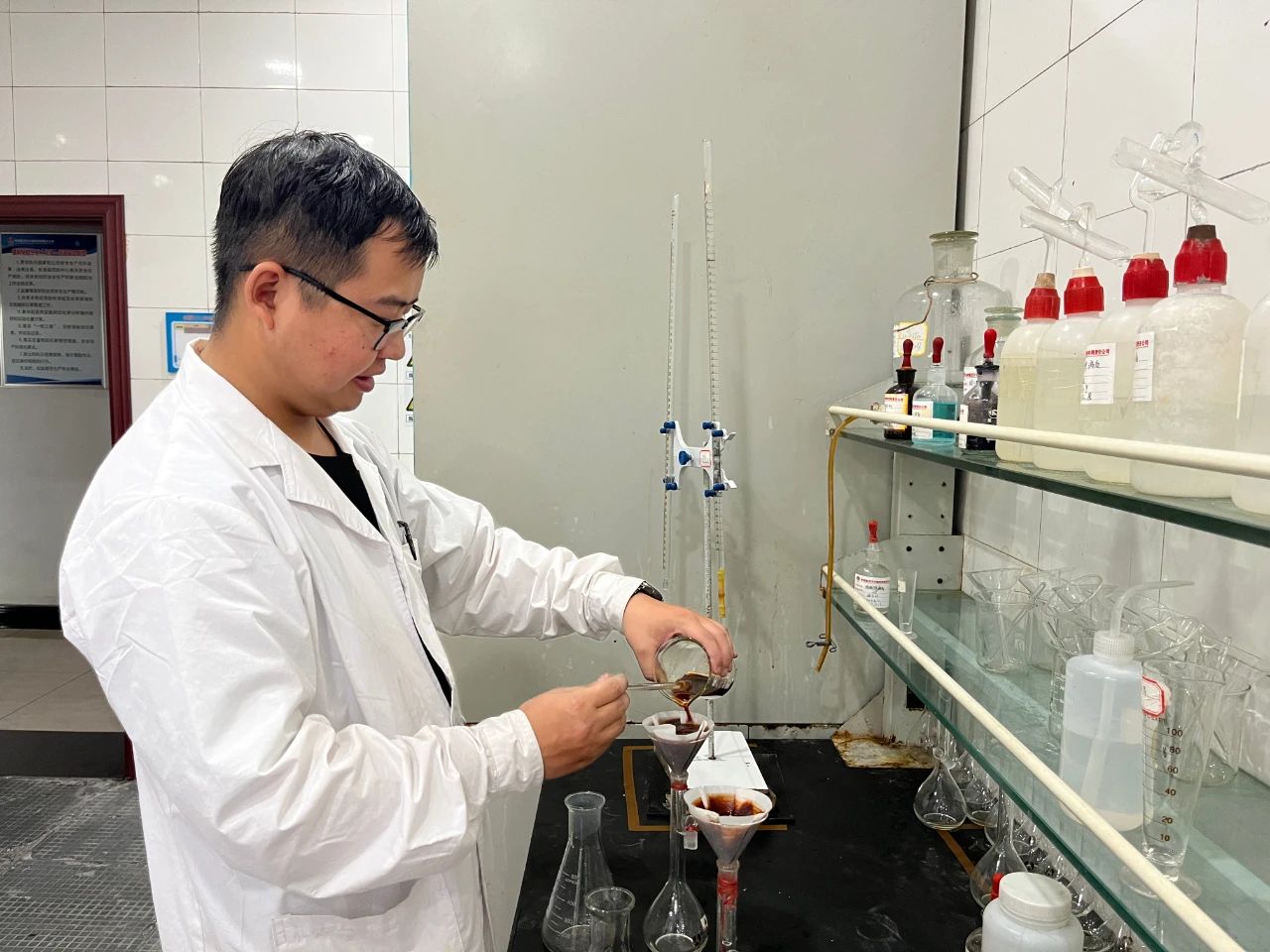 繪制人才“藍圖” 激發(fā)人才“活力”