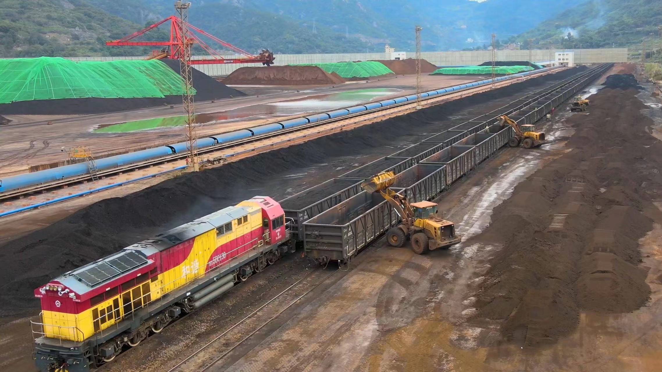 翻車線上，你奮戰(zhàn)的背影最美！