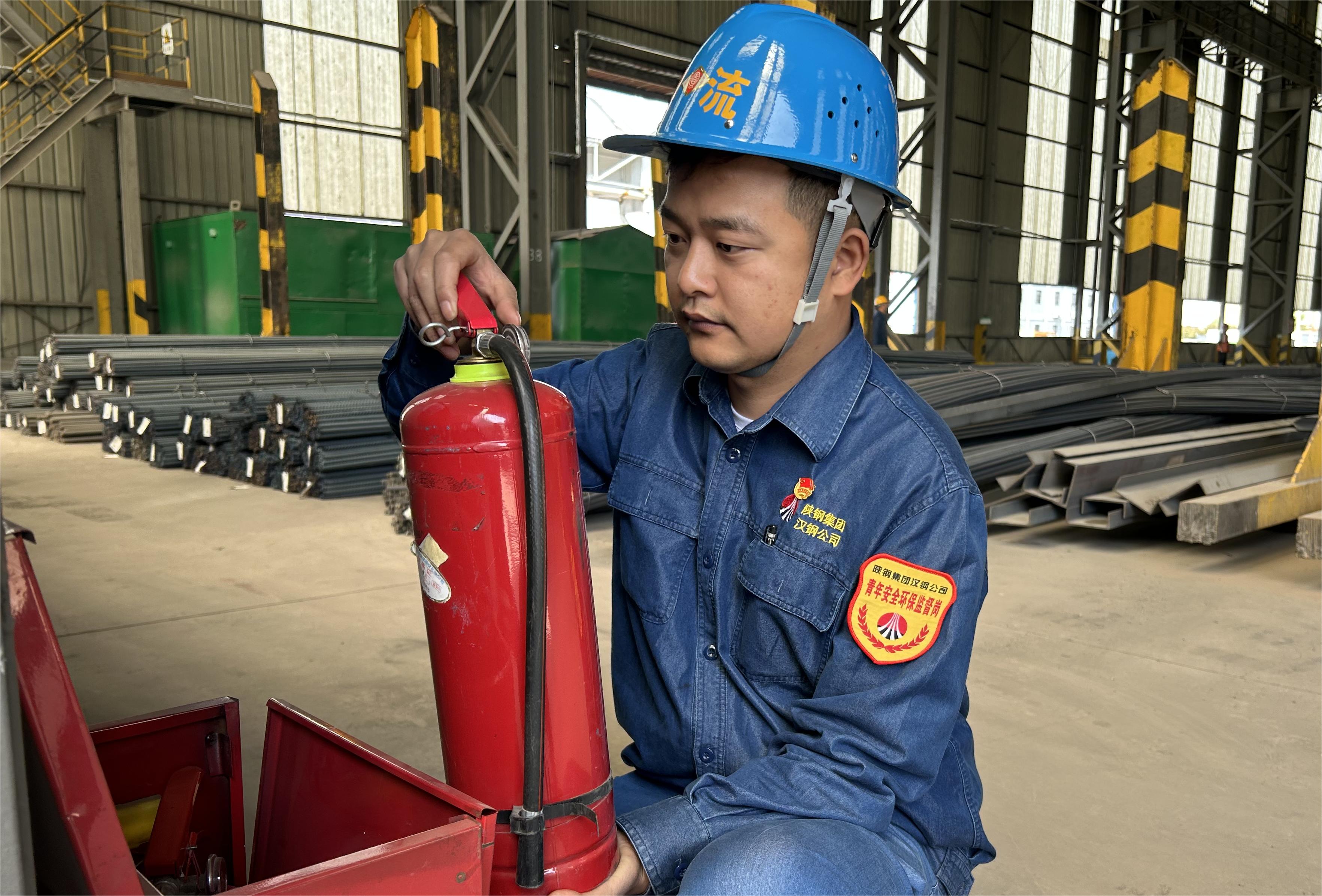 以青春之誓言 筑安全之基石  ——記2022 年度全國鋼鐵行業(yè)“青安杯“競(jìng)賽最佳青年安全監(jiān)督崗崗長劉佳佳