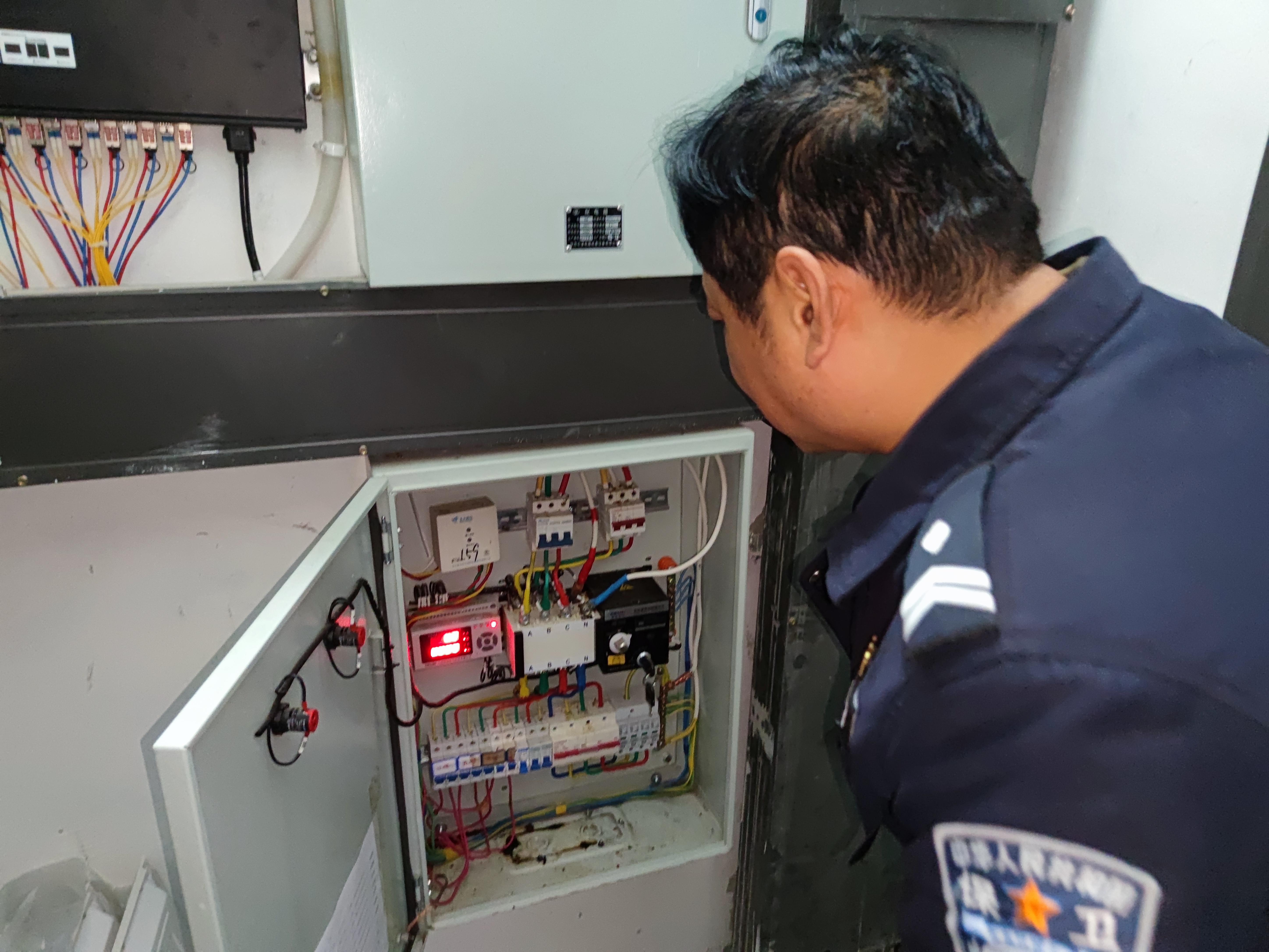 聞“寒”而動，筑牢冬季安全防線