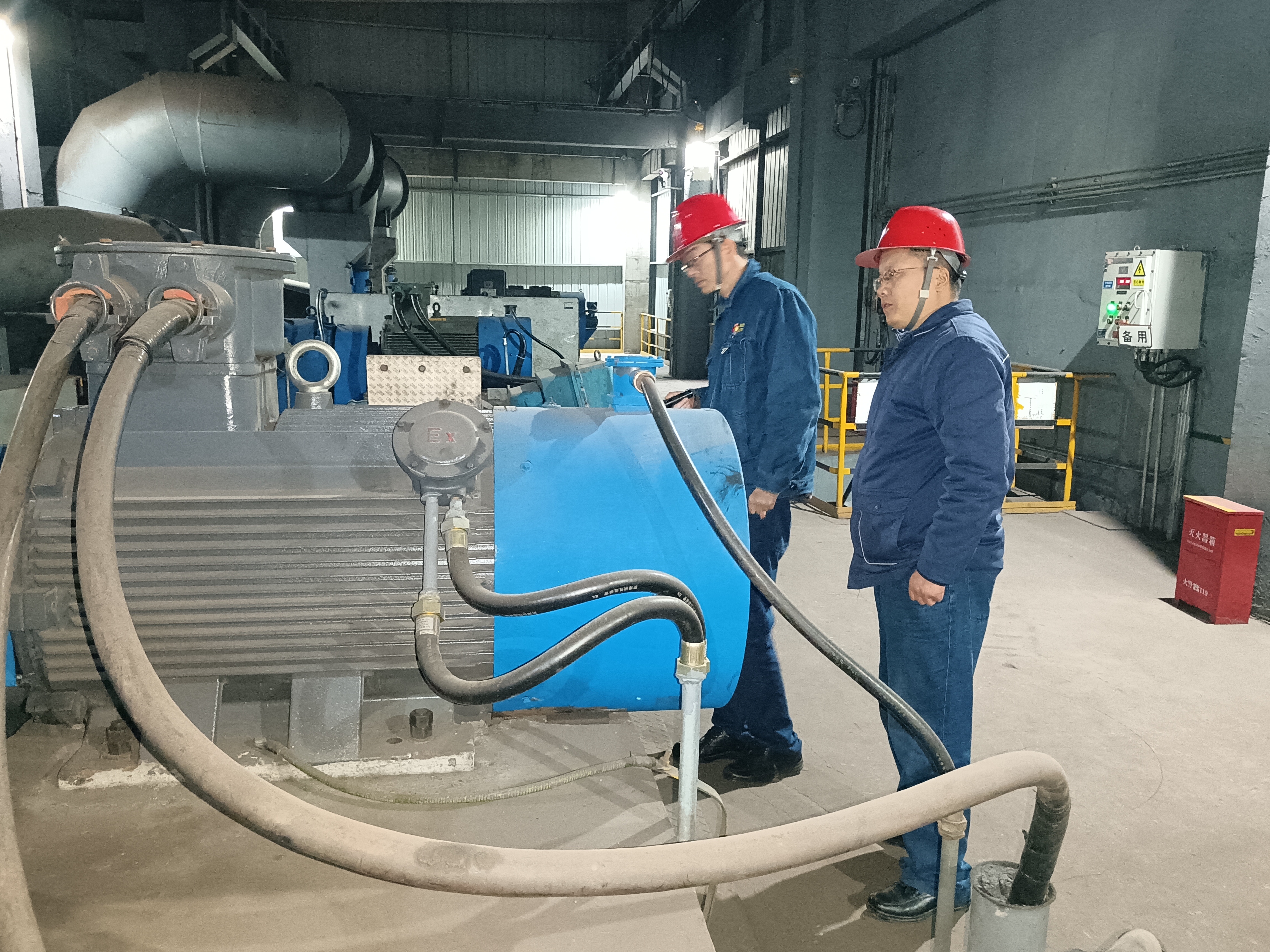 緊盯“三條線”，織密“安全網(wǎng)”