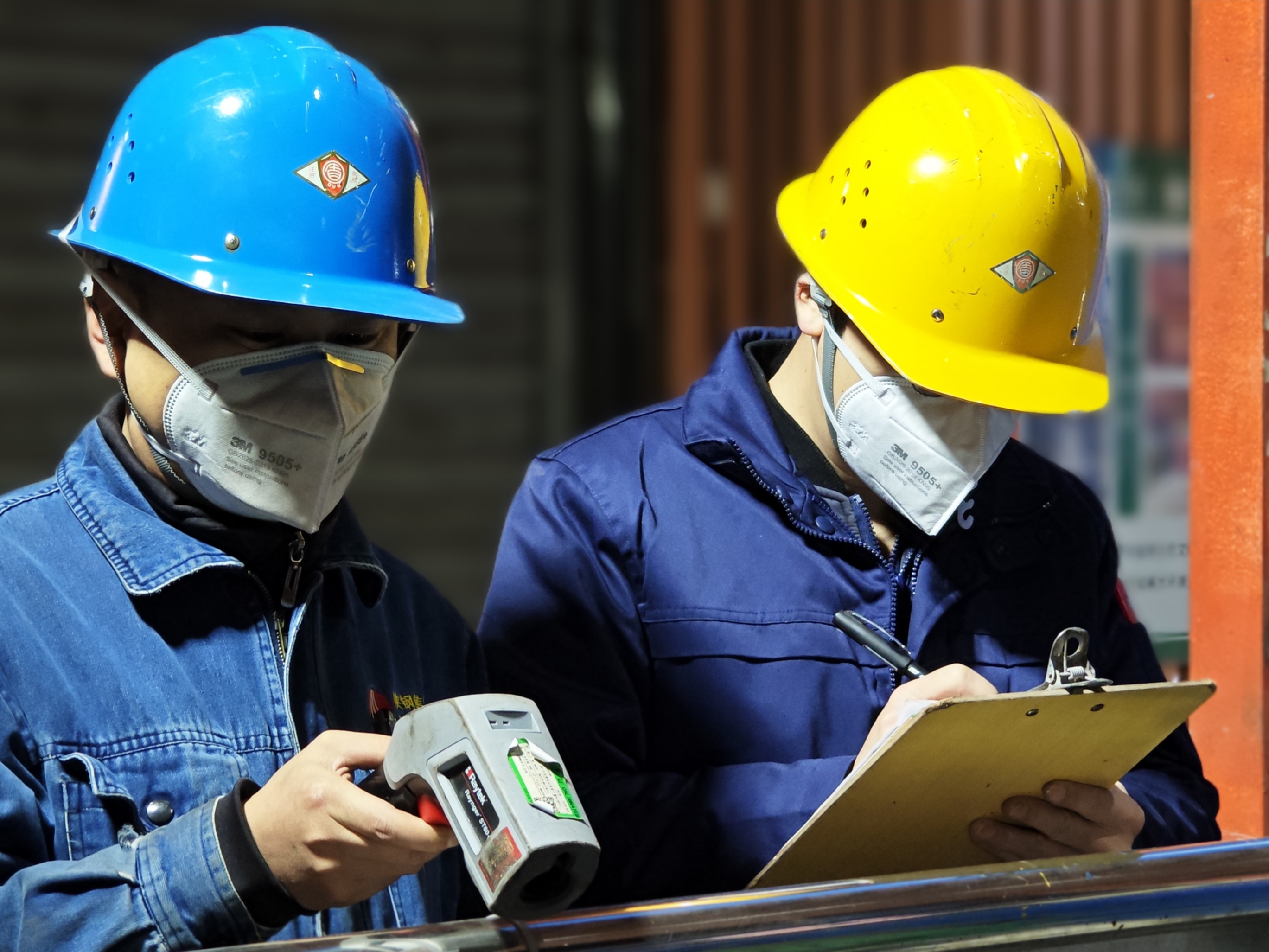 元旦我在崗，守護(hù)生產(chǎn)不停歇