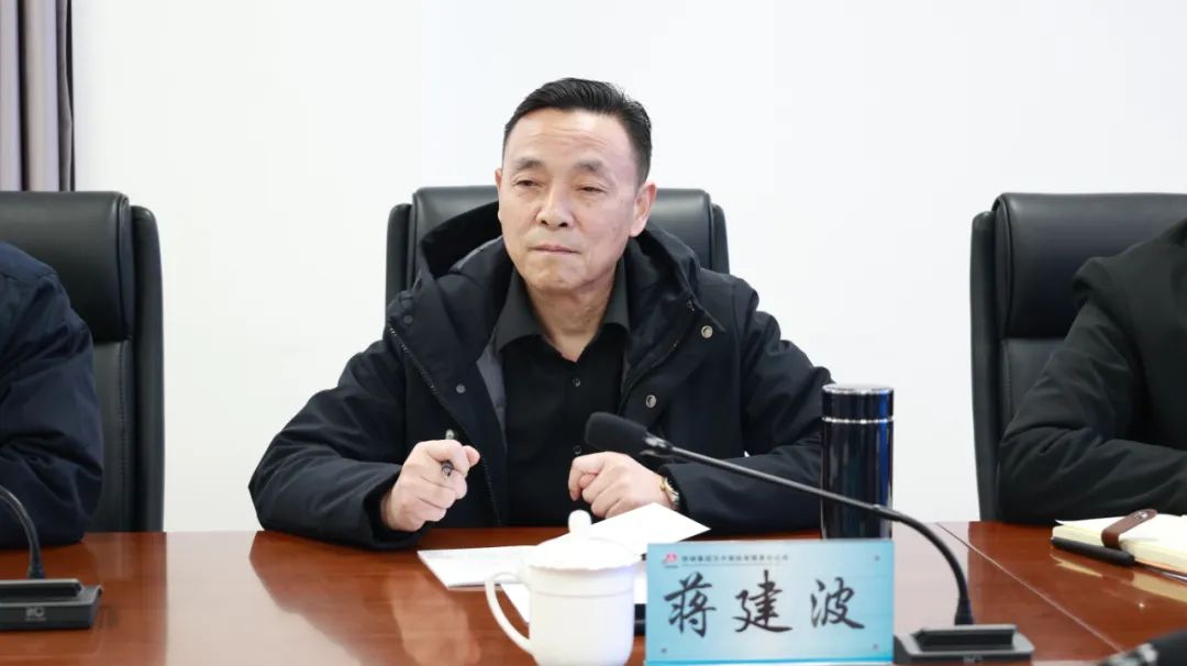 勠力同心 打贏硬仗！ 漢鋼公司與產(chǎn)業(yè)創(chuàng)新研究院舉行研發(fā)項目合作暨鈦板聯(lián)合軋制簽約儀式