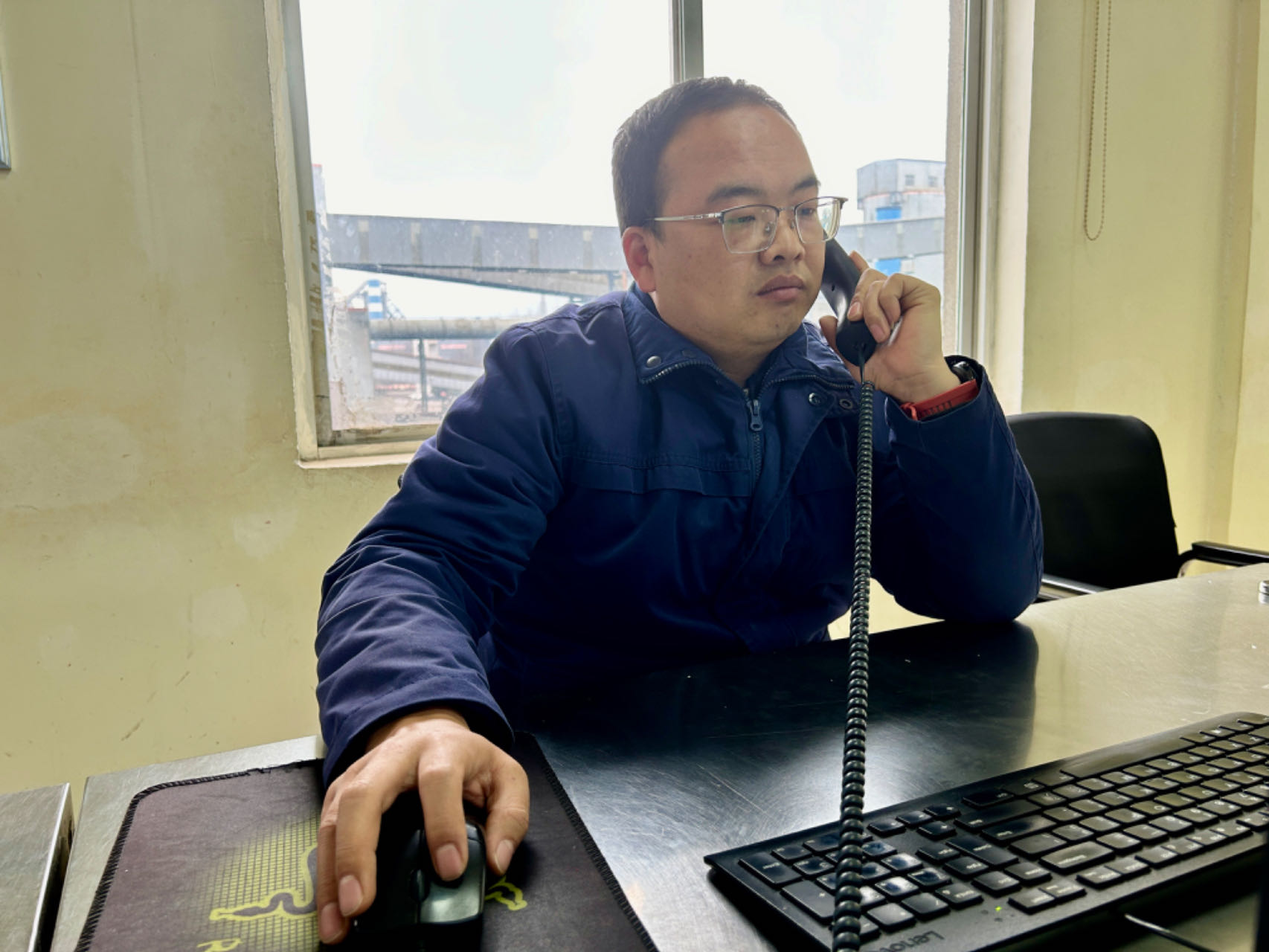 鋼城里的“手”護(hù)者