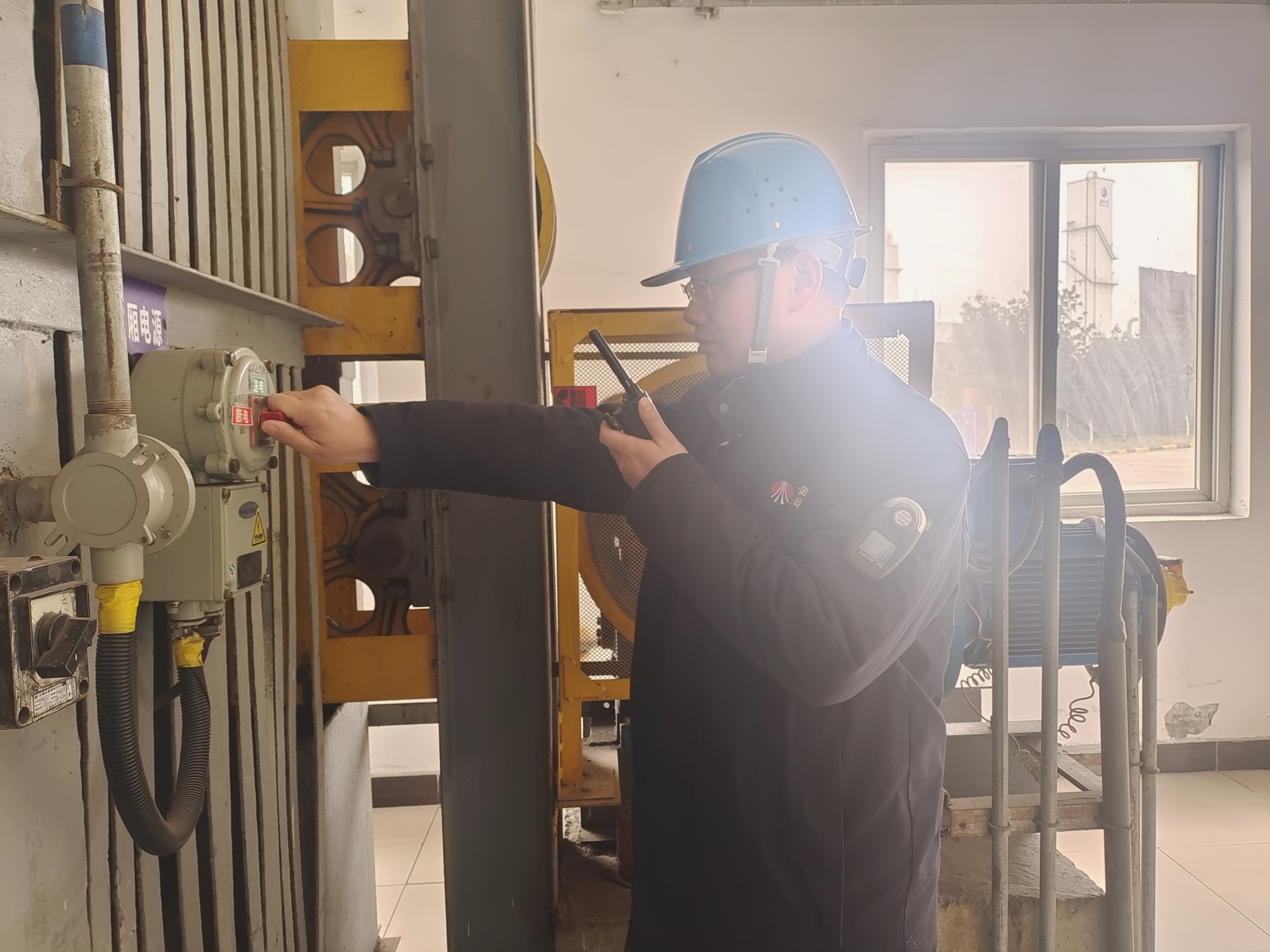 星火成炬，溫暖定格 致敬每一道“平凡微光”