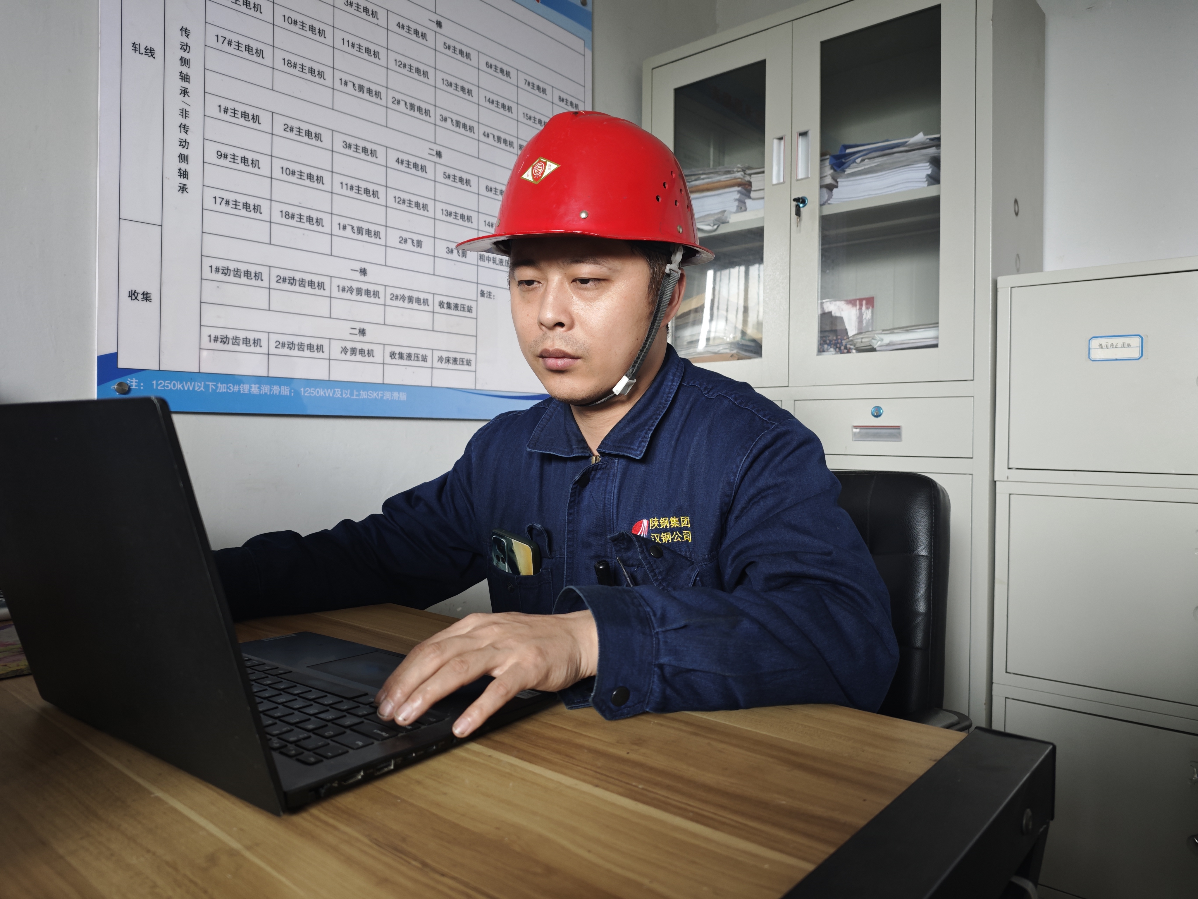 一個(gè)個(gè)數(shù)字“踩”出春天里動(dòng)人的節(jié)拍