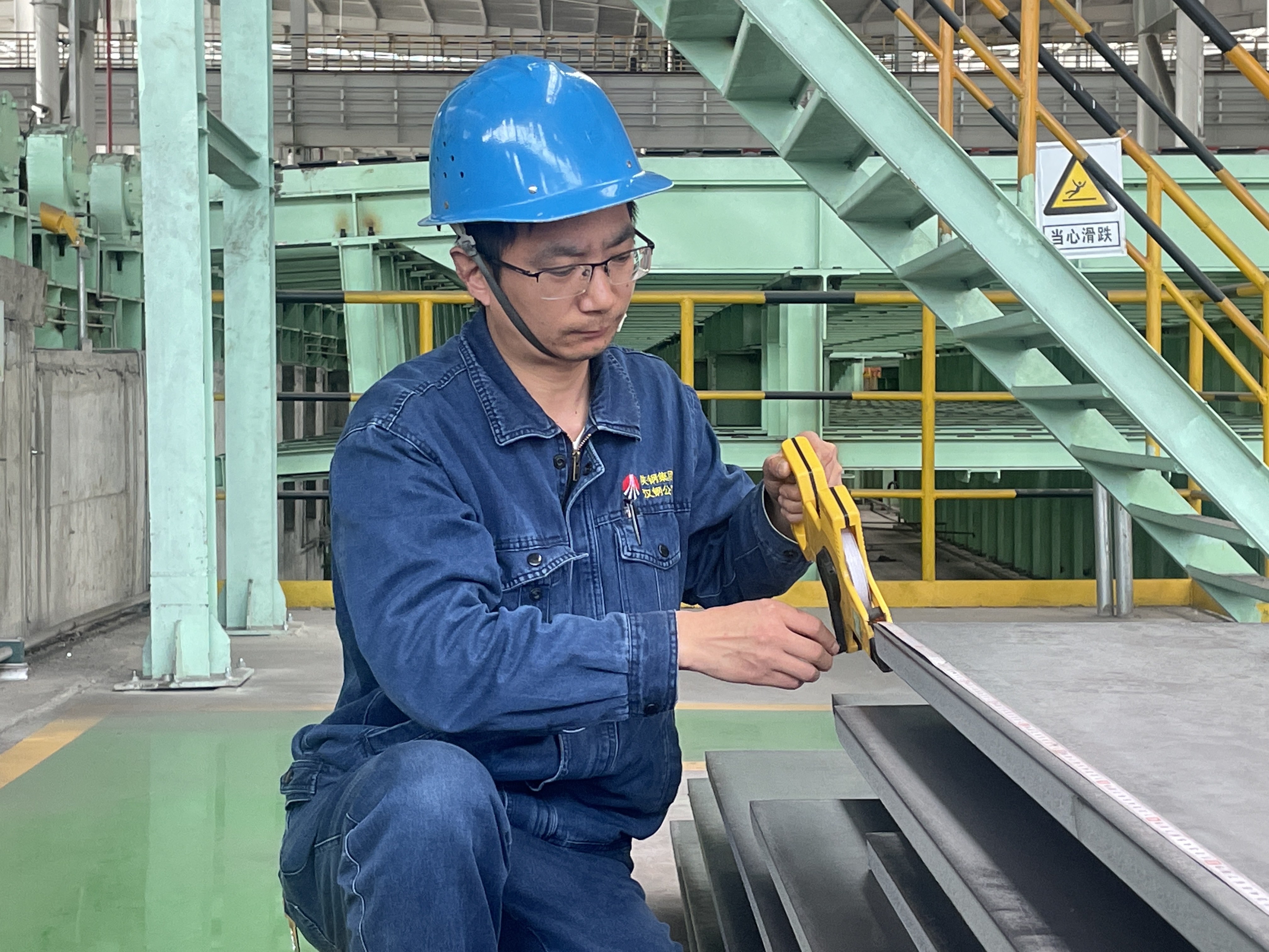 關(guān)注！板材發(fā)運(yùn)背后的“堅(jiān)韌”“創(chuàng)新”“認(rèn)真”