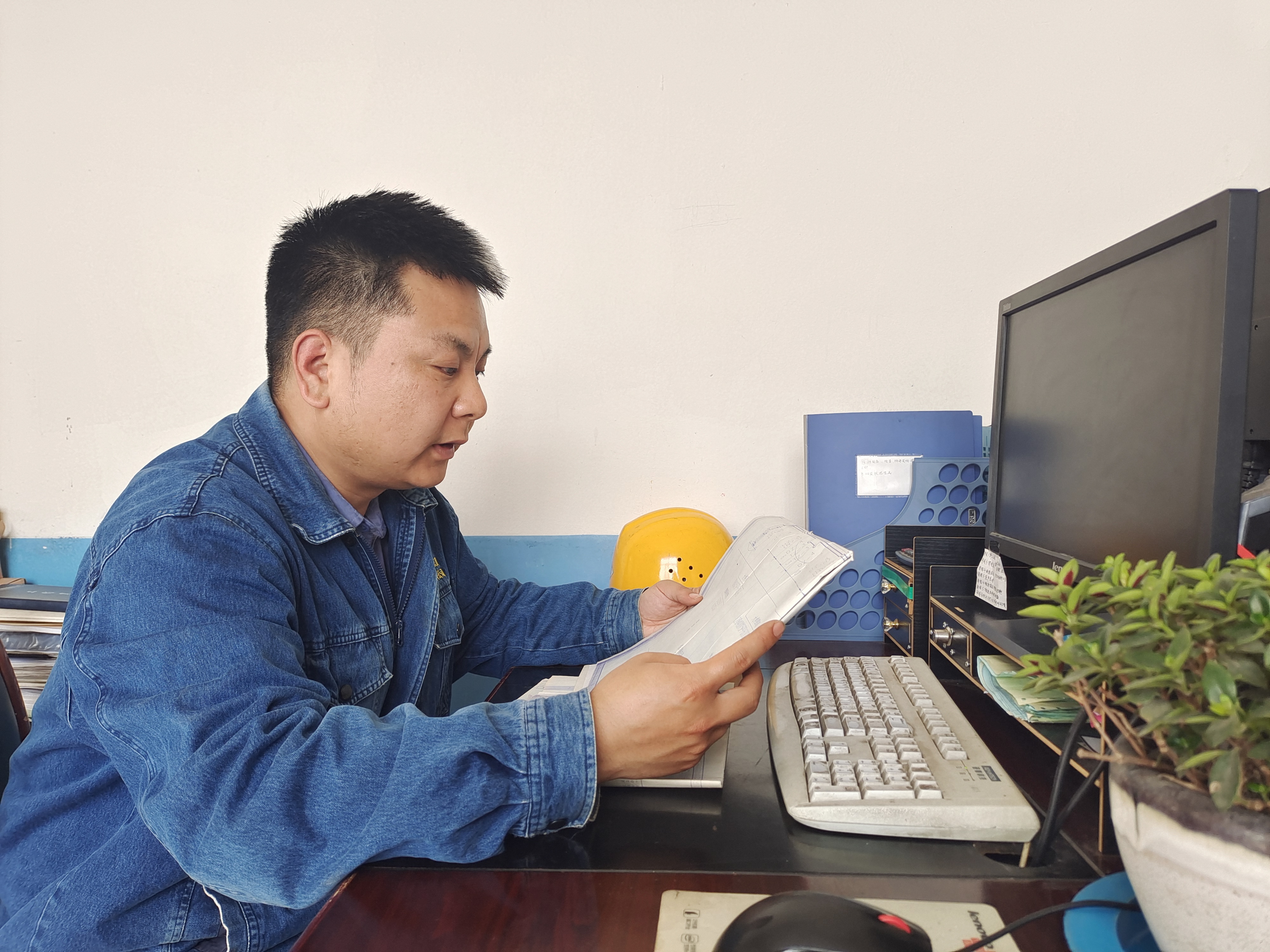 以青春之名，逐夢前行