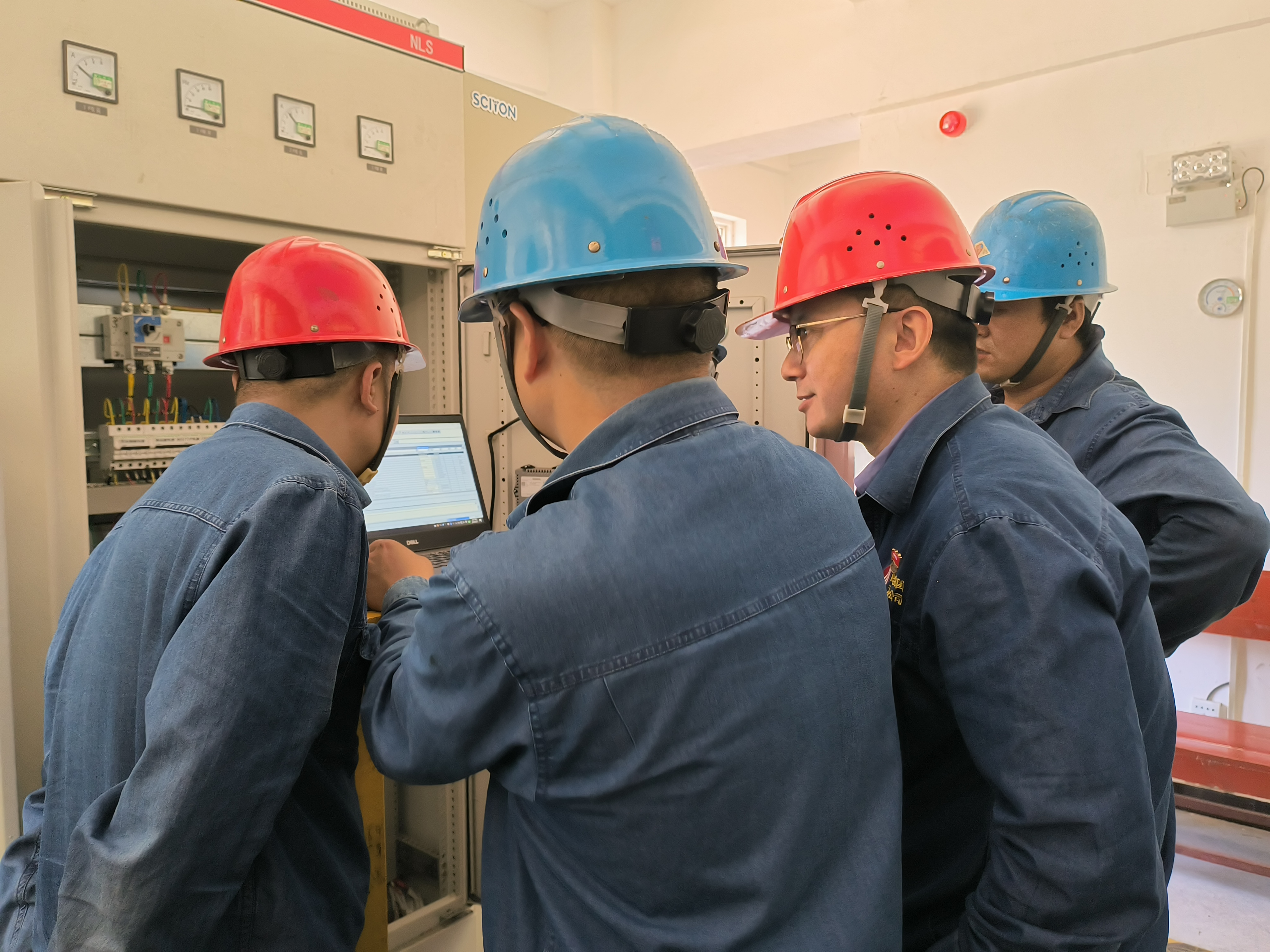 致，八月最可愛(ài)的人