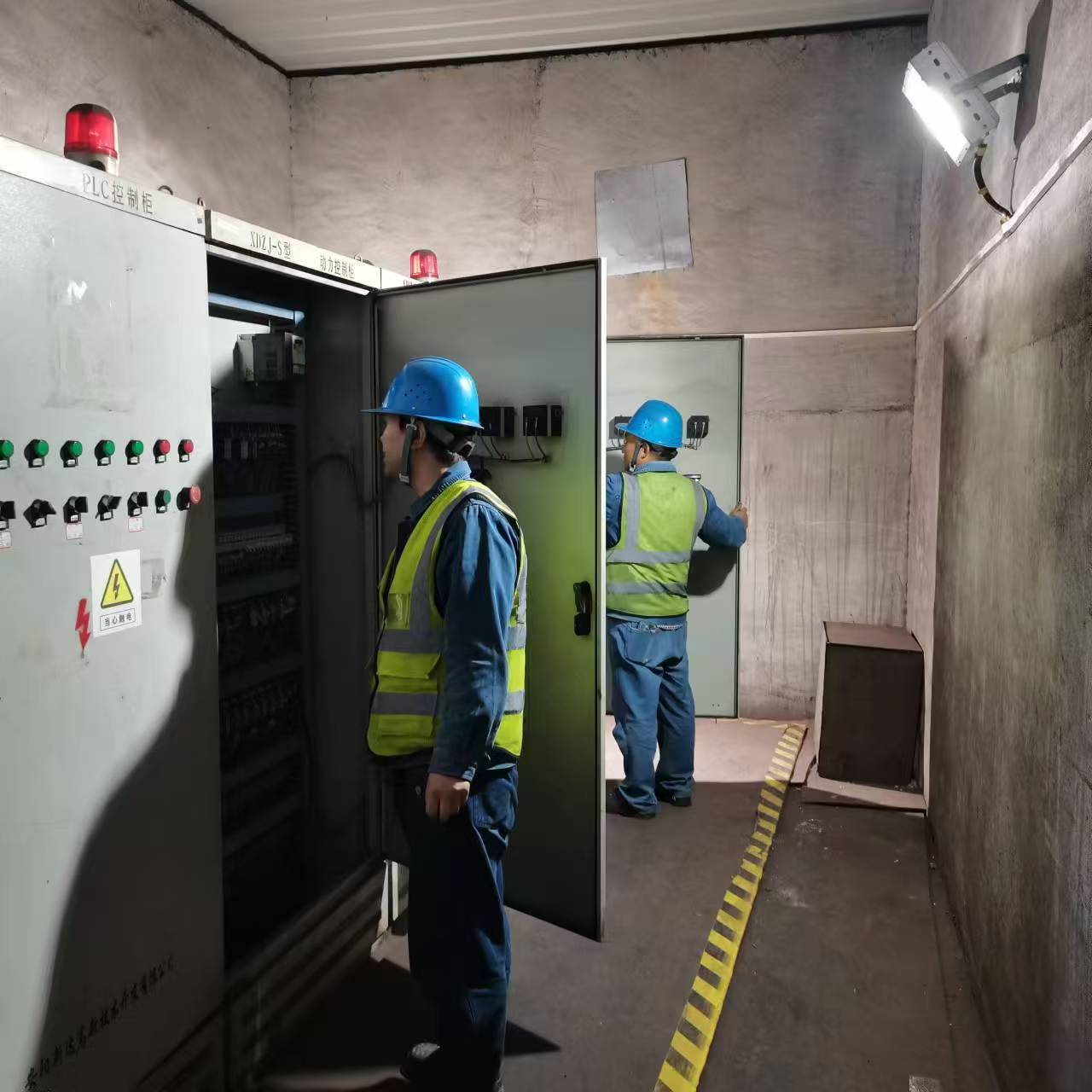 將安全置頂 擰緊重要時(shí)段“安全閥”