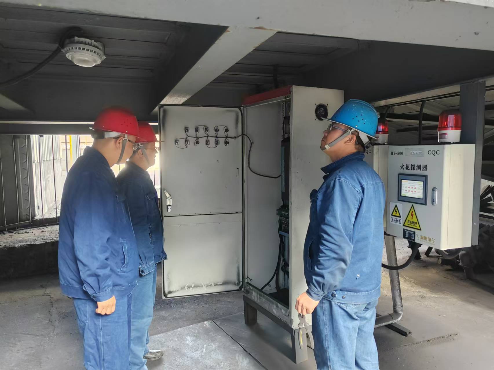 用實(shí)的舉措 把好百日安全關(guān)