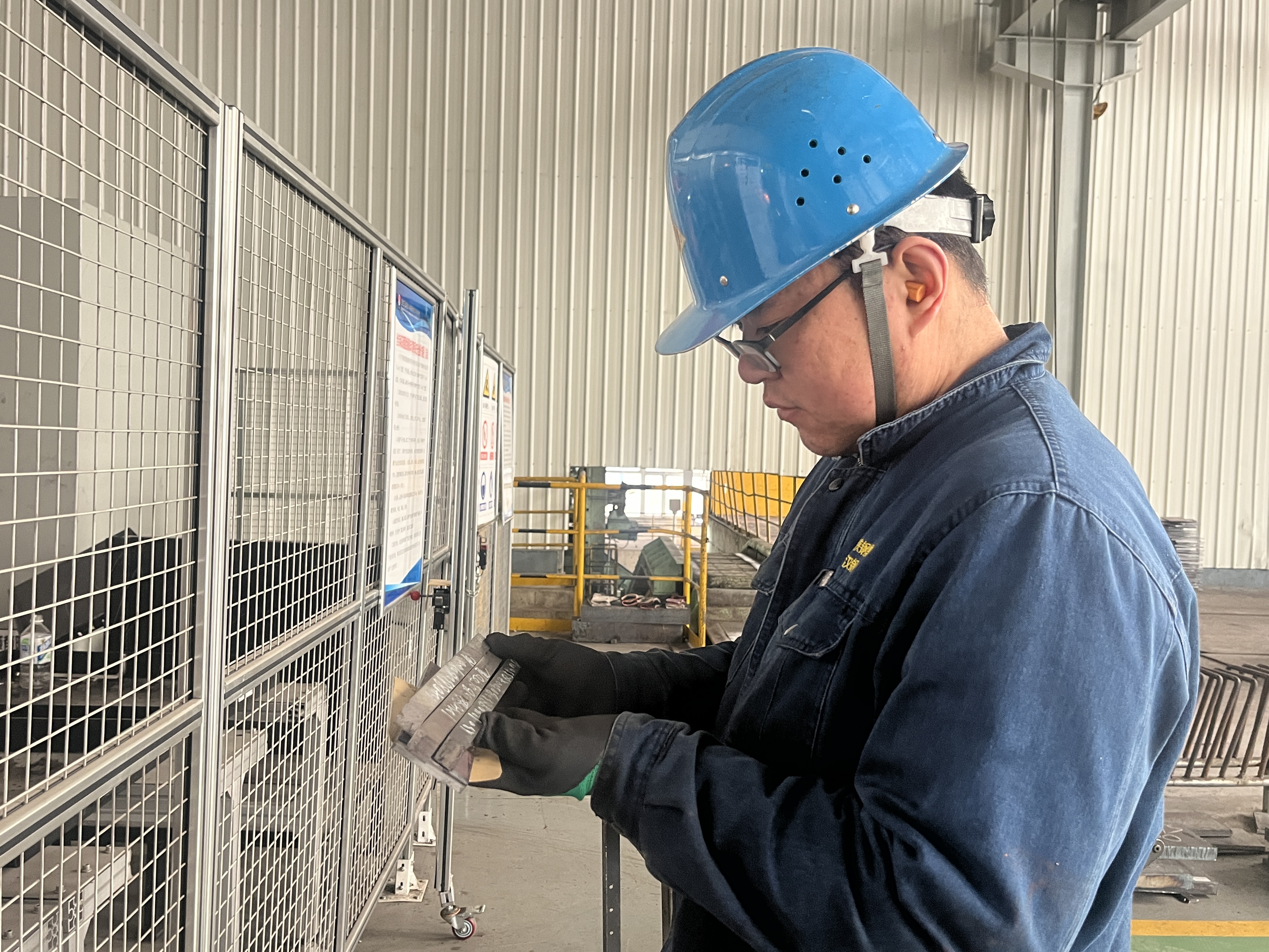 使出“降本”真招  挖出“增效”真金