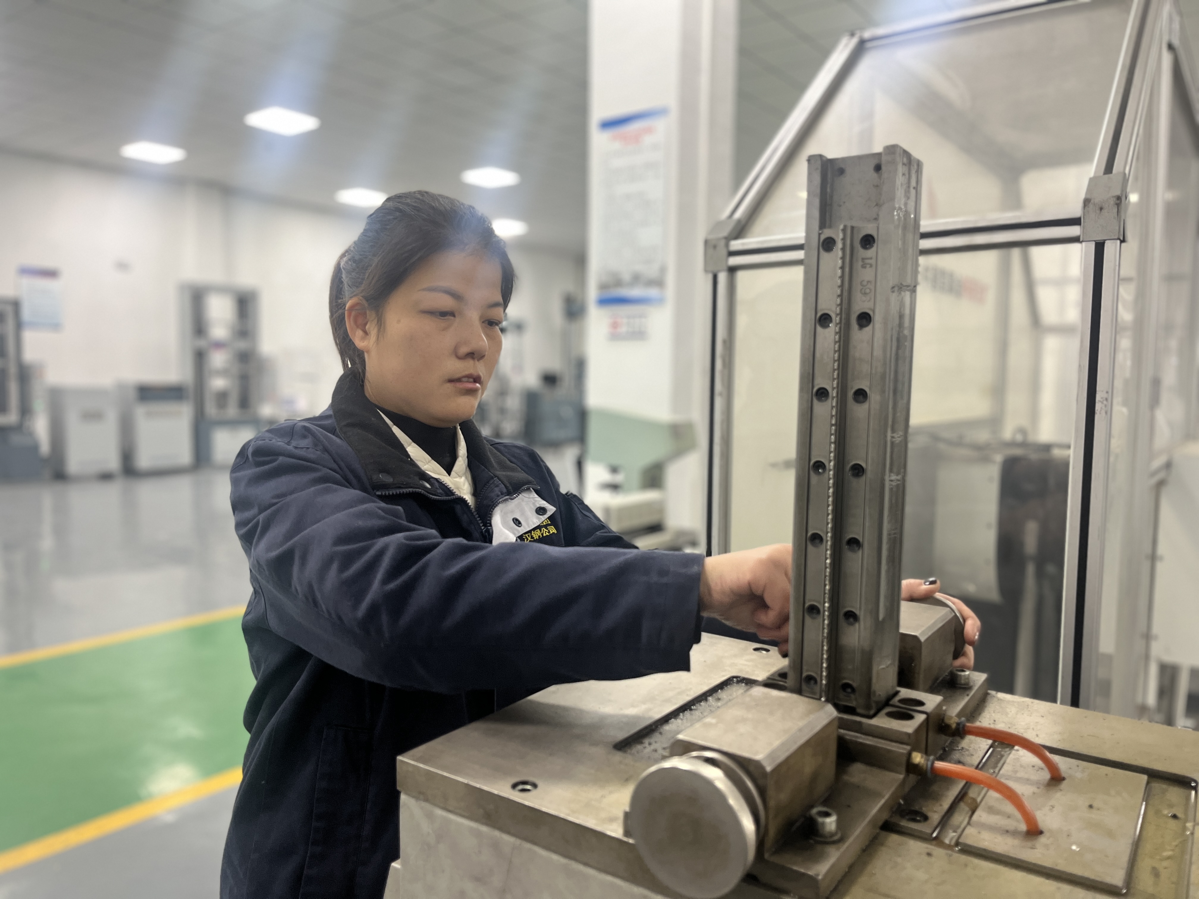 使出“降本”真招  挖出“增效”真金