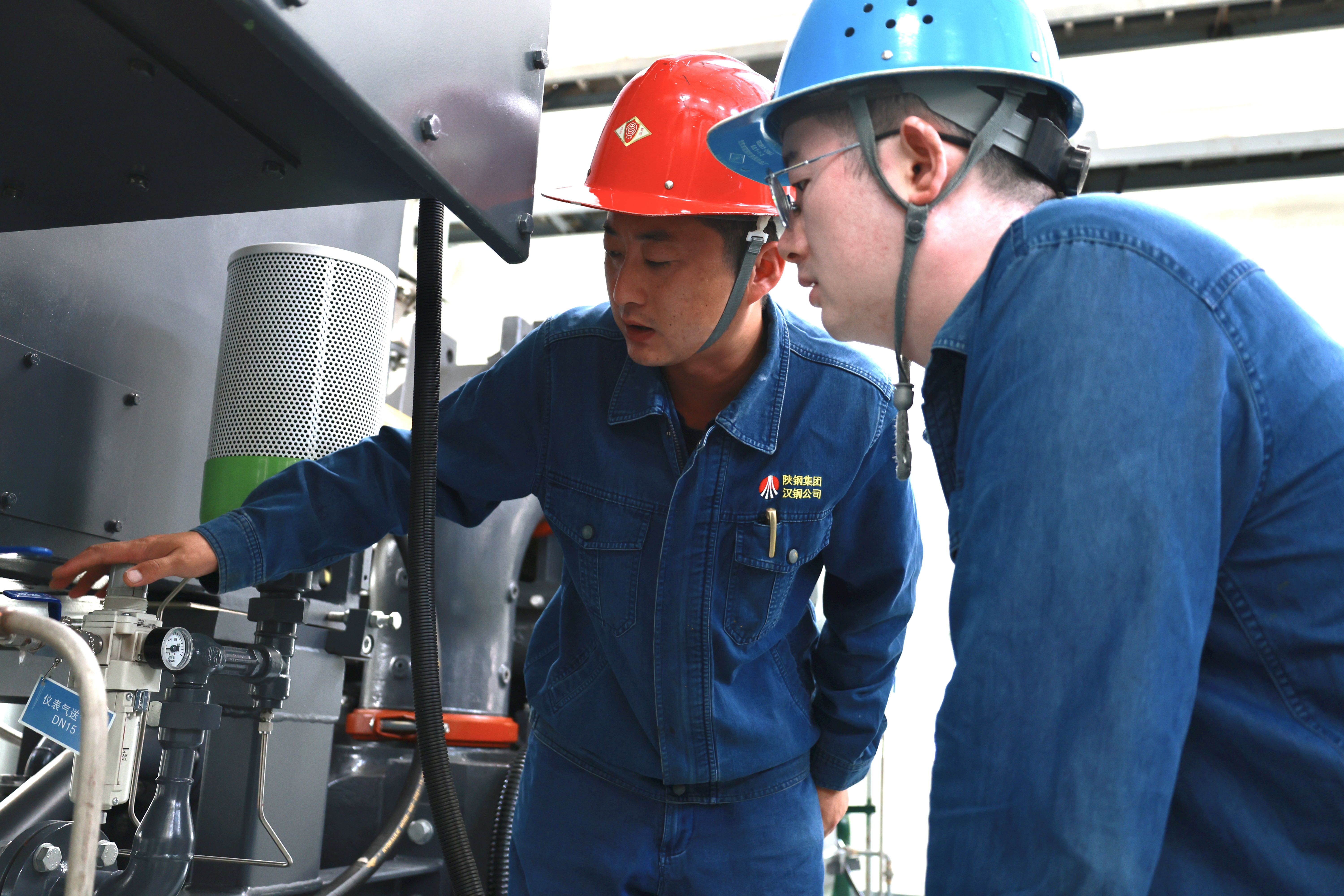 行走在奮進(jìn)的春天里