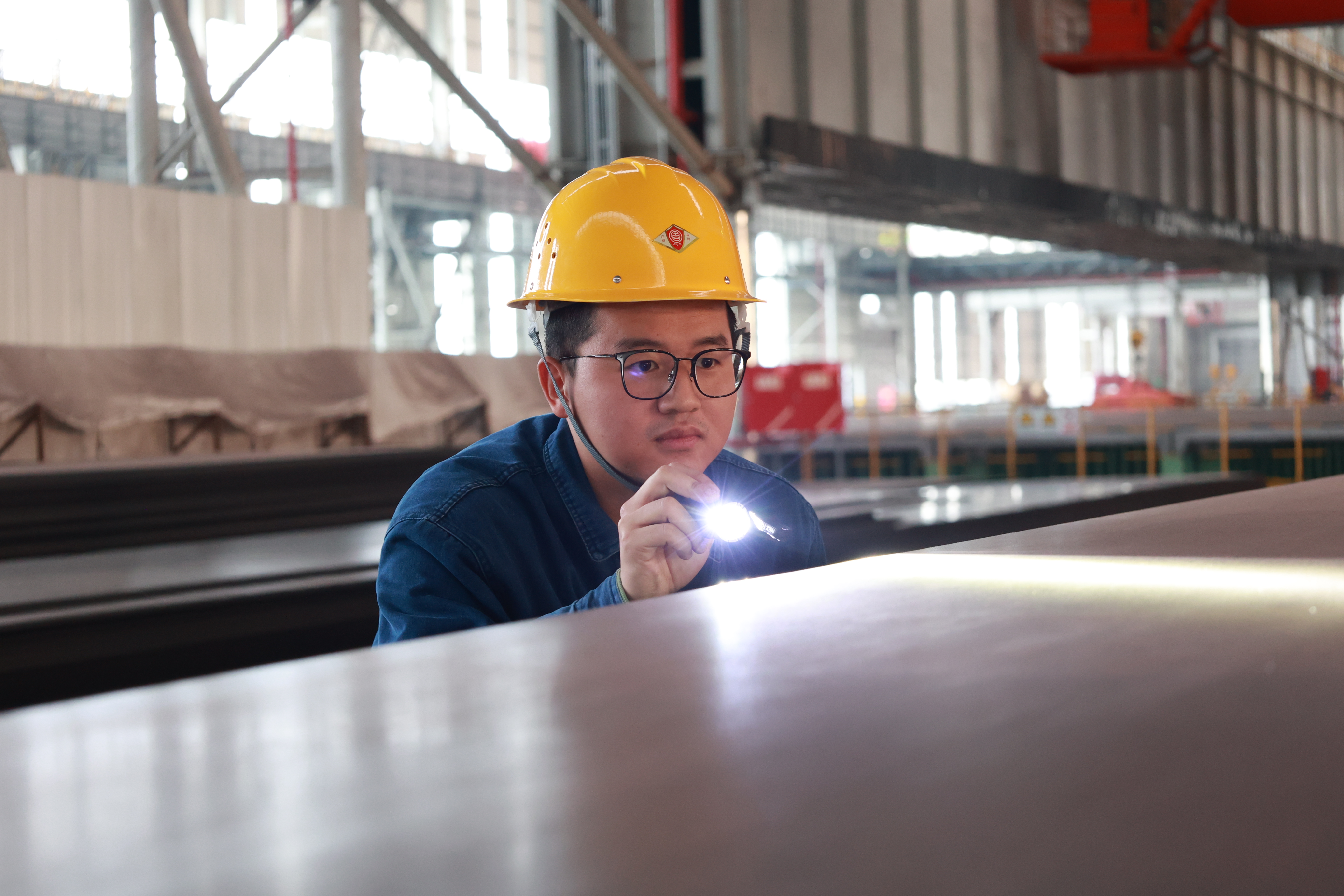 90后工長徐帆：在軋鋼一線綻放青春光芒