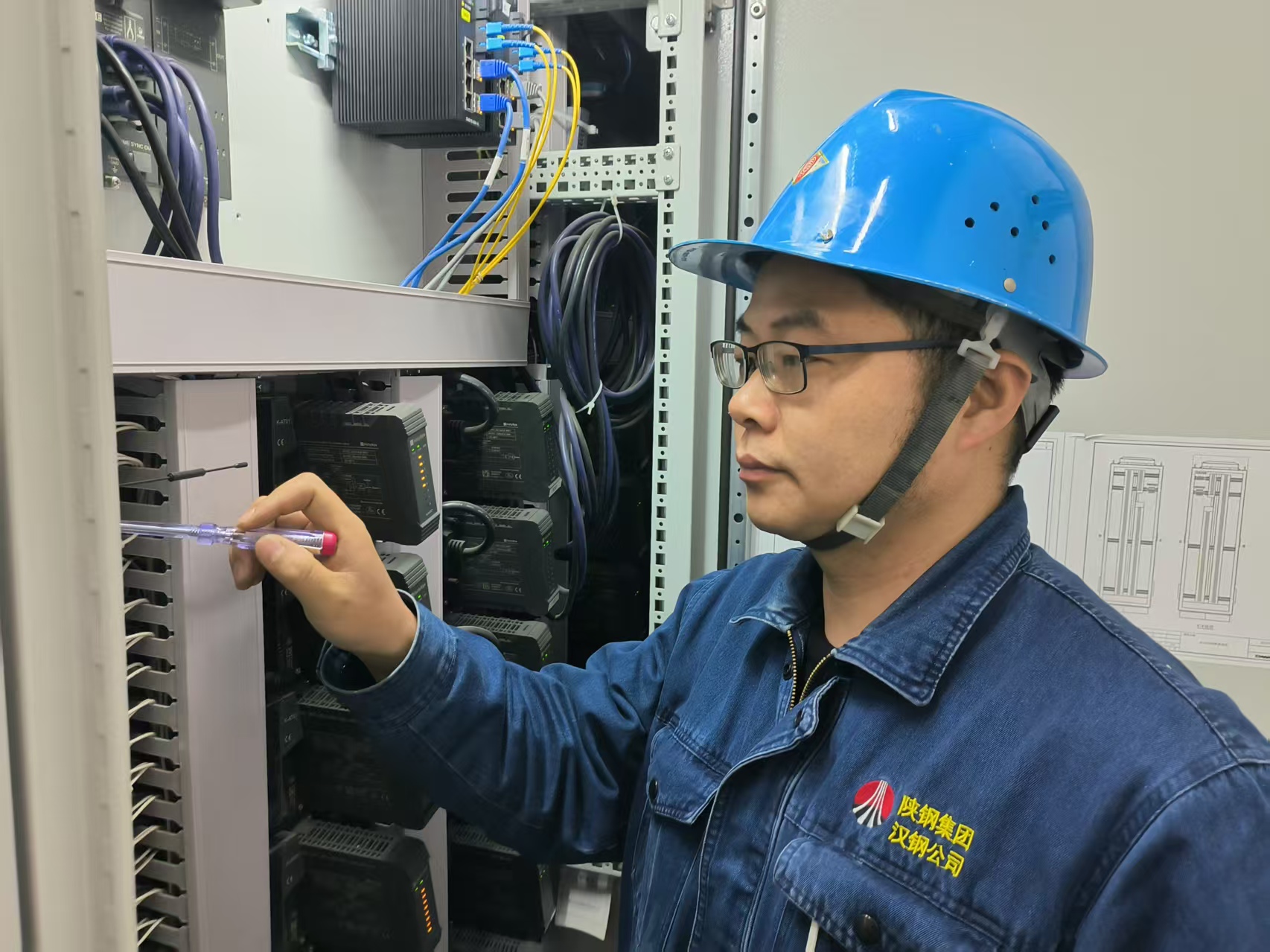 12年，一名“工匠”的成長傳奇   -記漢鋼公司2023-2024年度第四屆漢鋼工匠彭洋