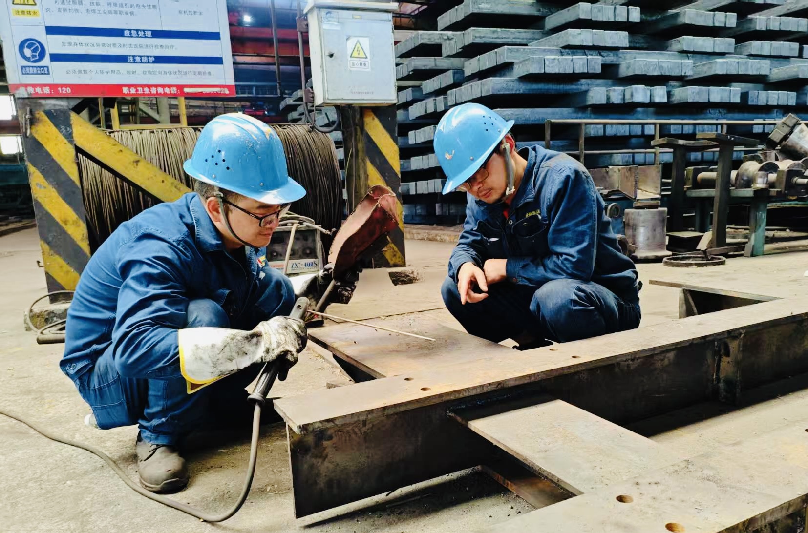 14年磨礪，毫厘之間顯匠心 -記陜鋼集團2023-2024年度第三屆“陜鋼工匠”朱卯