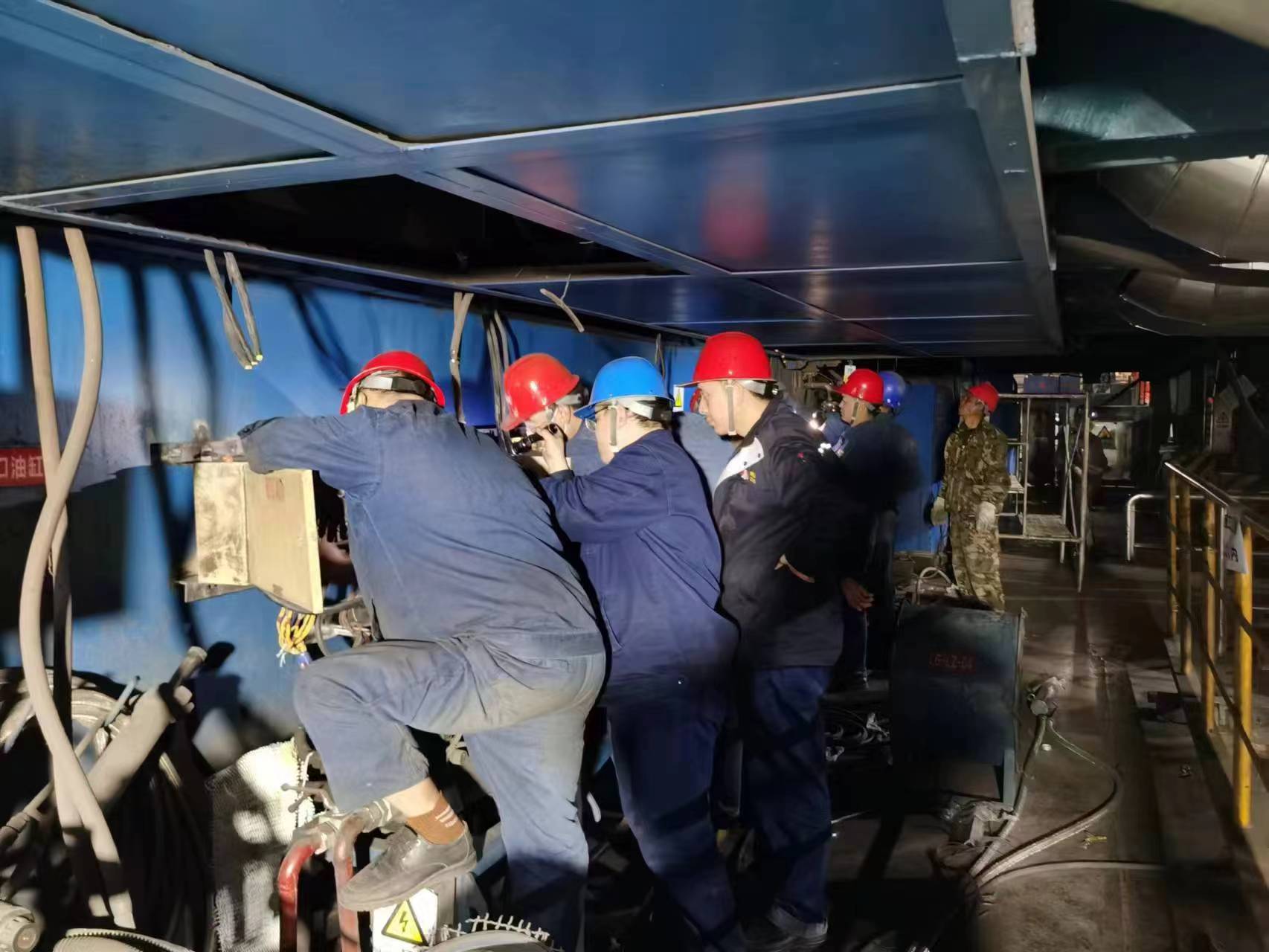 直擊！不服“暑”的設(shè)備“汗”衛(wèi)者