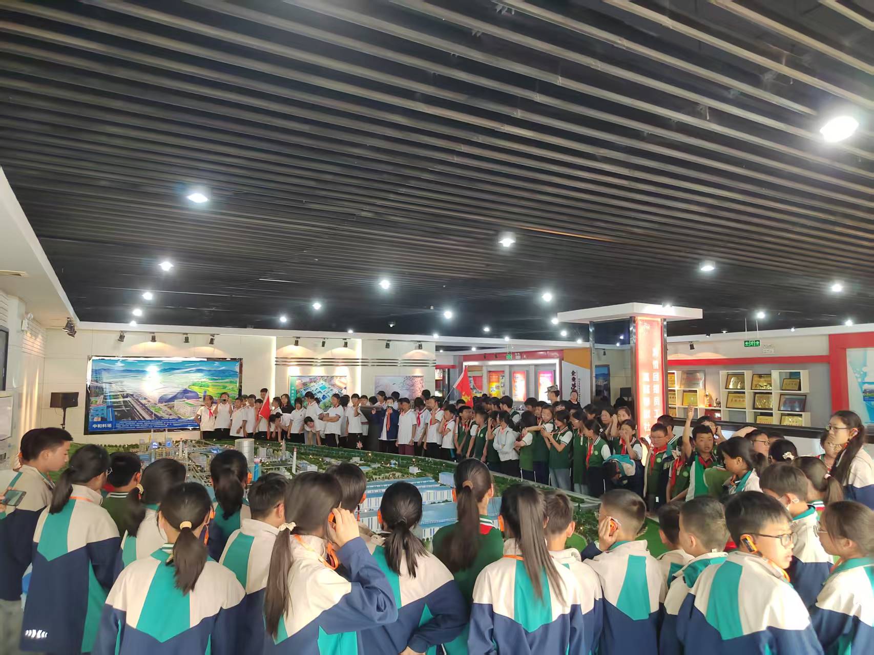 多措并舉建設(shè)高質(zhì)量工業(yè)旅游景區(qū)