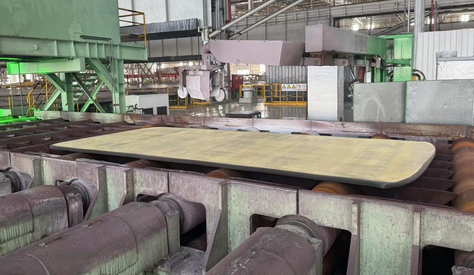 漢鋼公司近α型鈦合金TA15中厚板 首次軋制成功