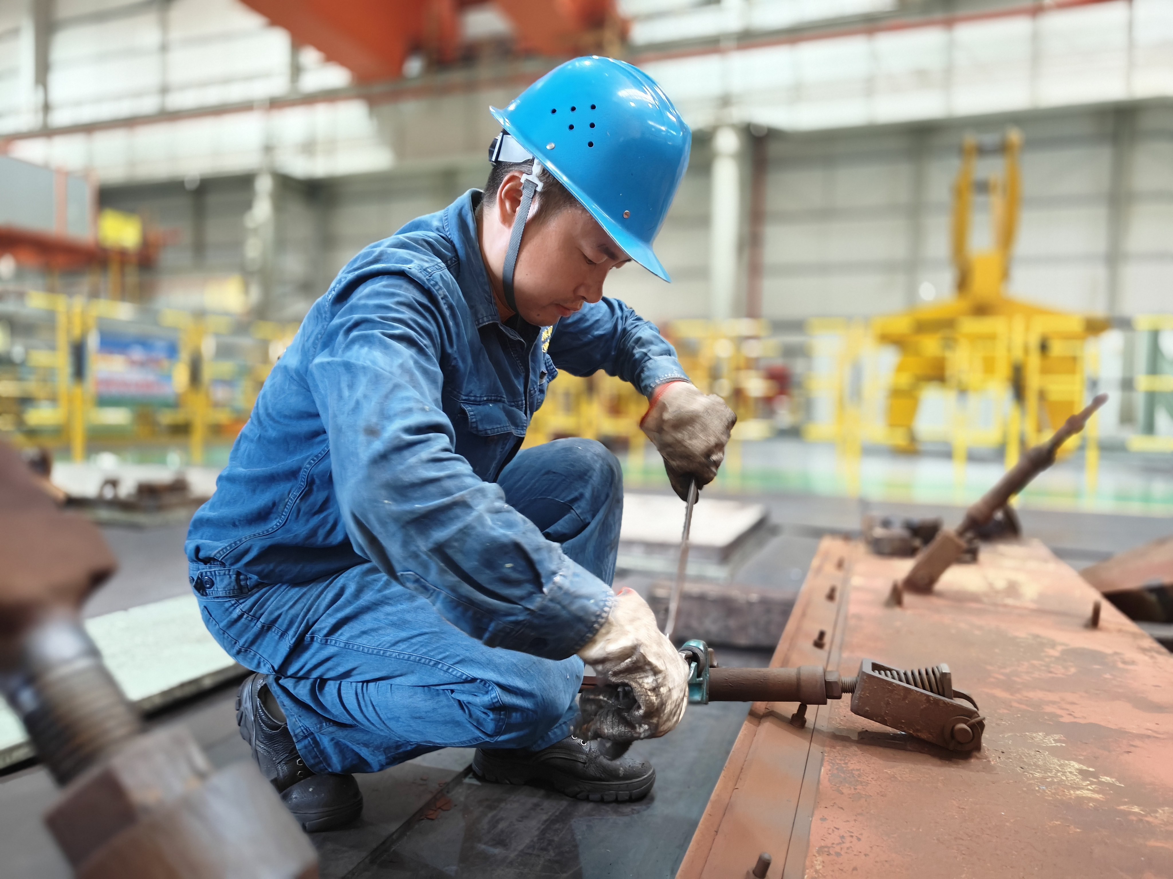 “質(zhì)”領(lǐng)精工  看一線班組如何鍛造精品板材