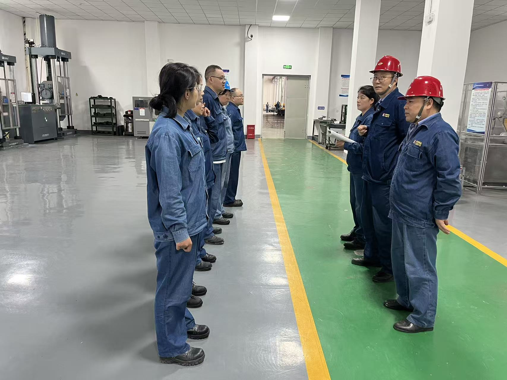 密織安全防護(hù)網(wǎng) 激活班組新動(dòng)能