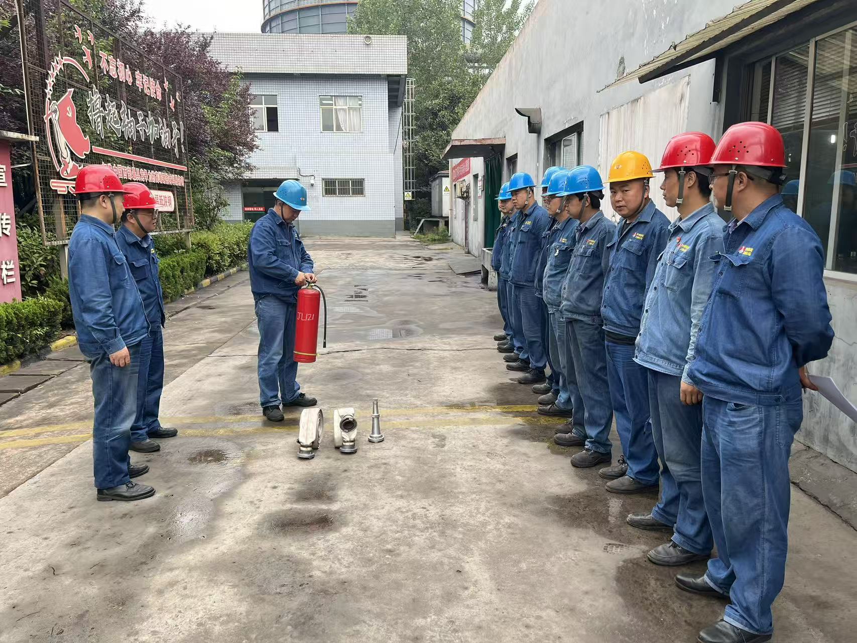 密織安全防護(hù)網(wǎng) 激活班組新動(dòng)能