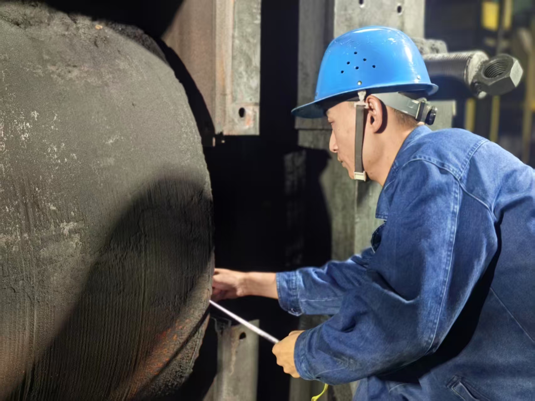 設備“煥新”解頑疾！他們憑自主改造交出降本增效亮眼答卷